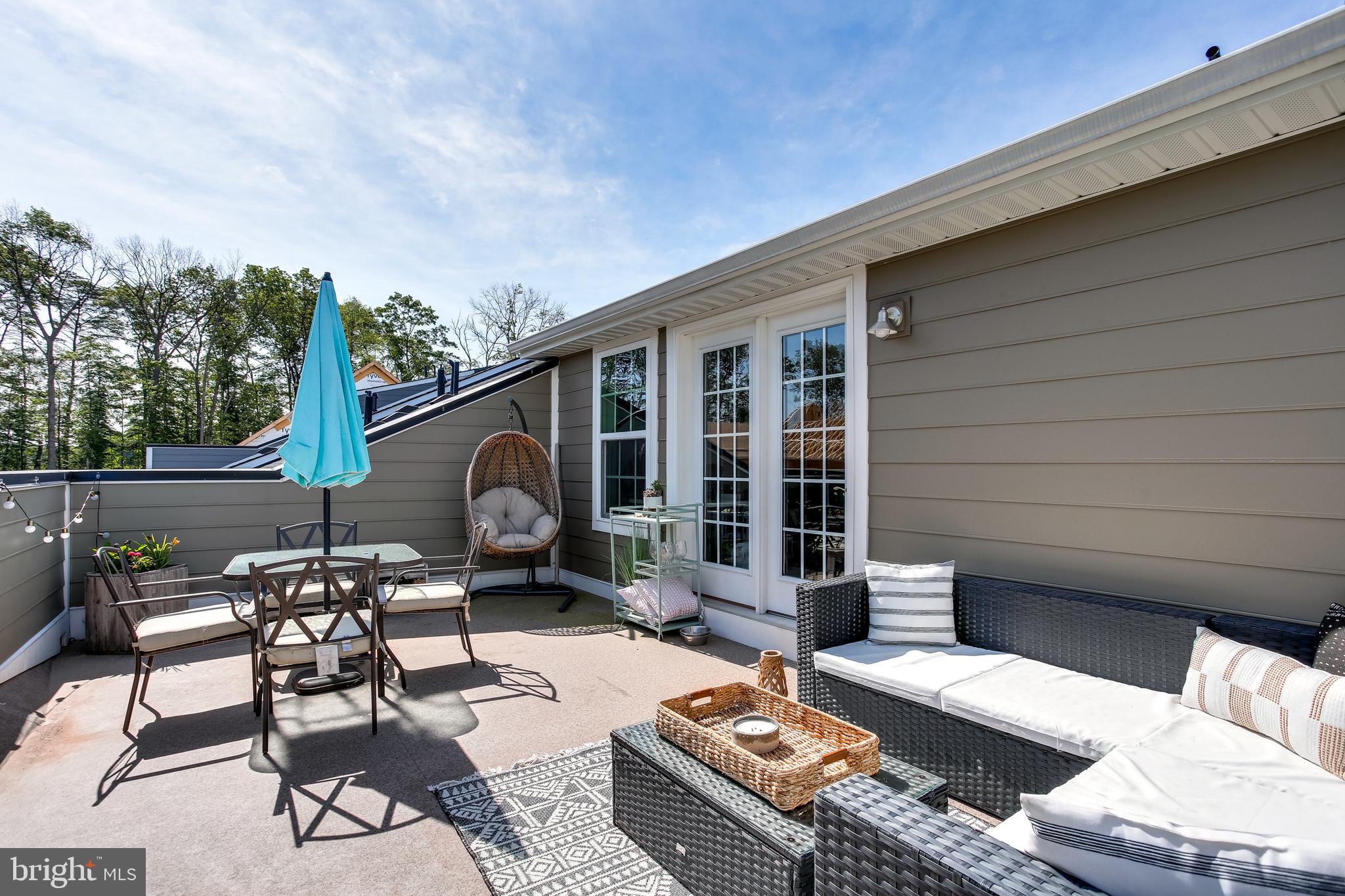 GREENLEIGH AT CROSSROADS - Residential Lease