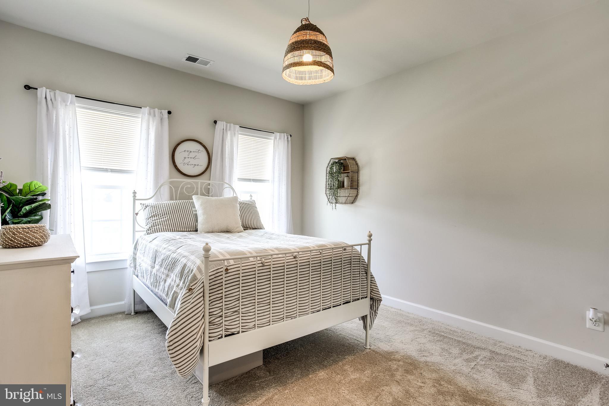 GREENLEIGH AT CROSSROADS - Residential Lease