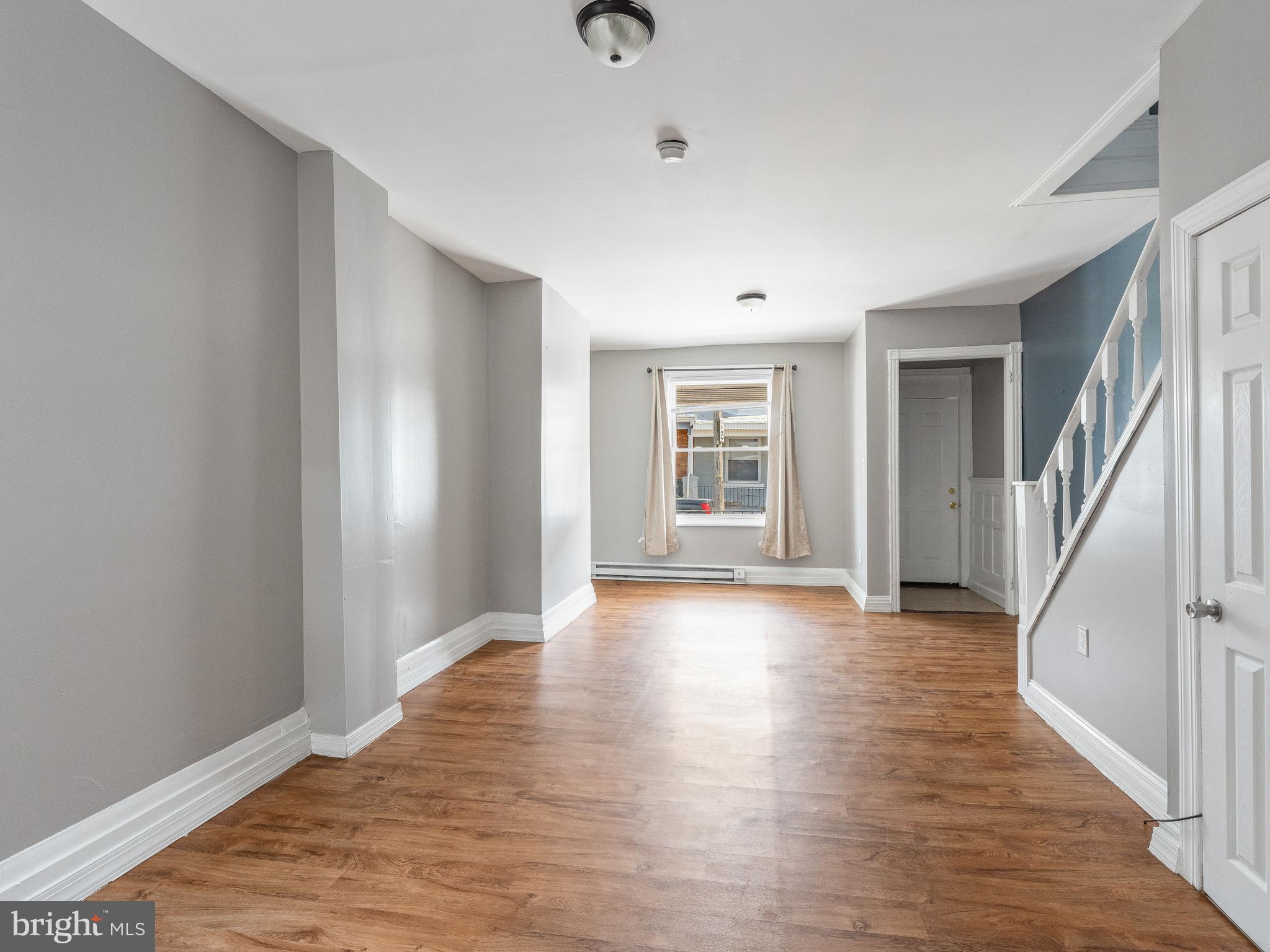 PHILADELPHIA (WEST) - Residential