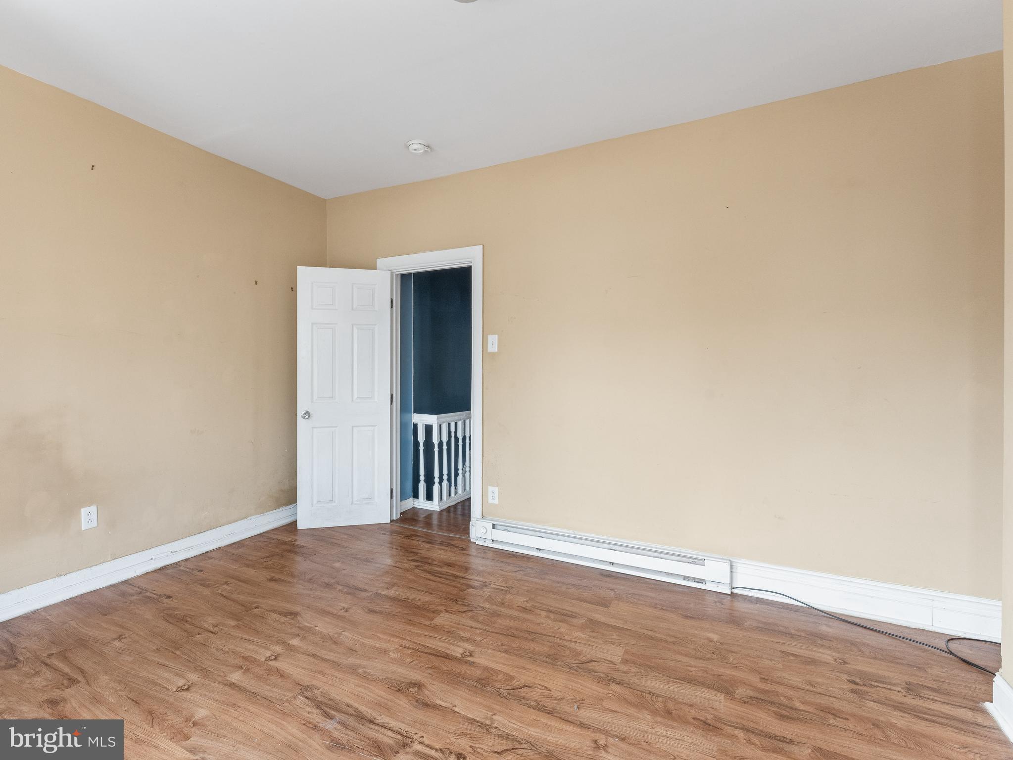 PHILADELPHIA (WEST) - Residential