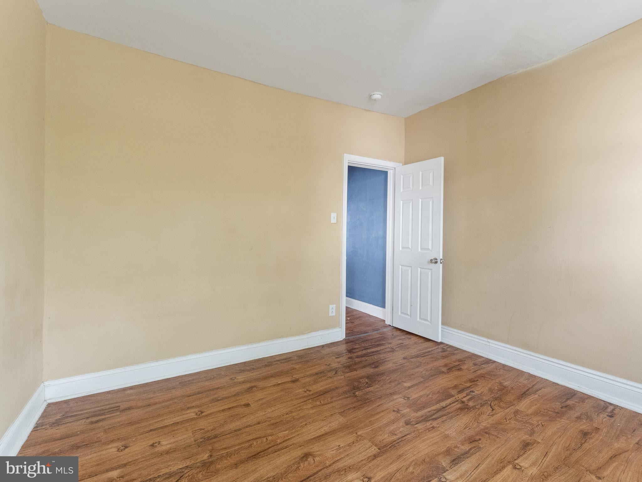 PHILADELPHIA (WEST) - Residential