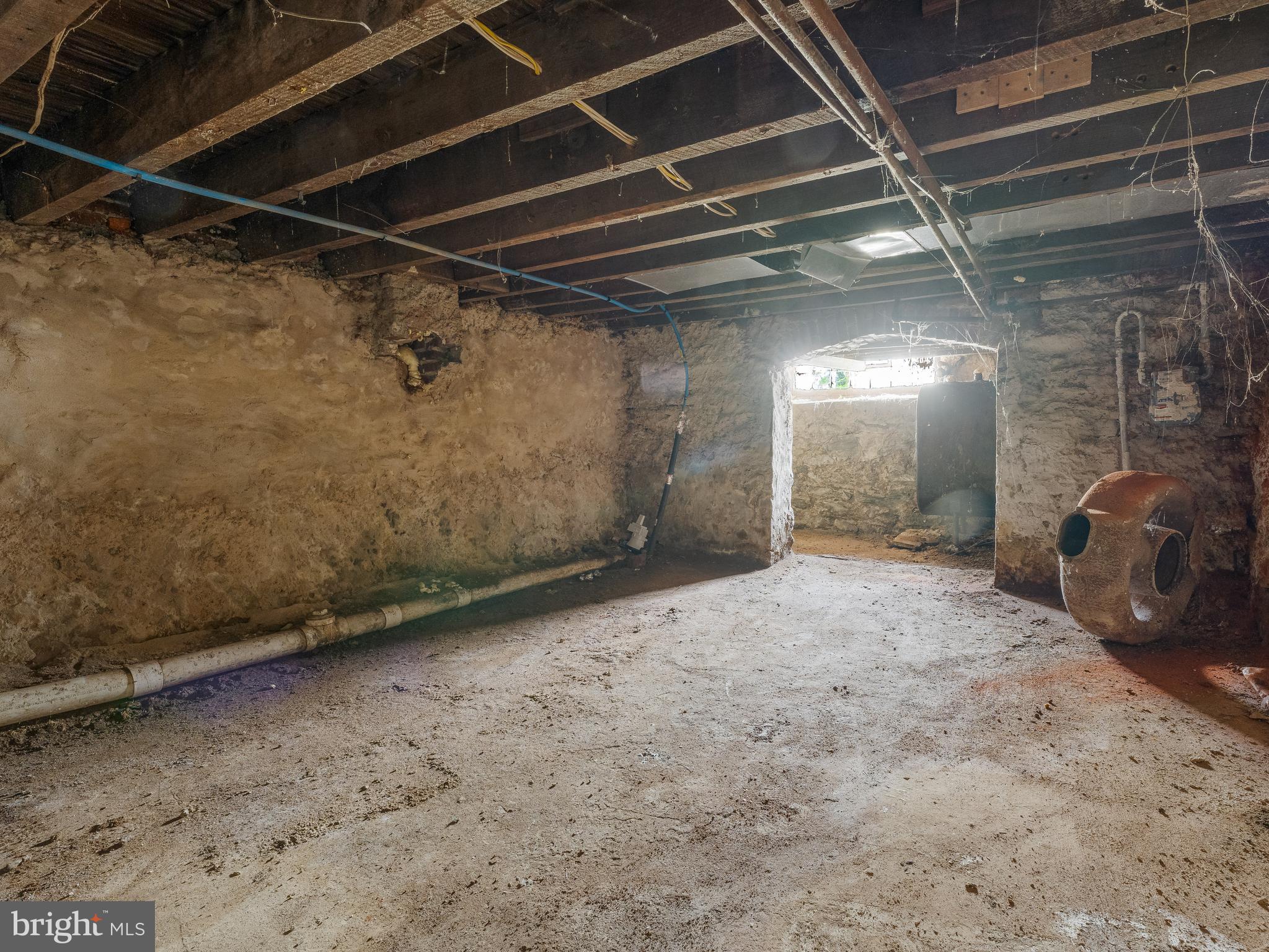 PHILADELPHIA (WEST) - Residential