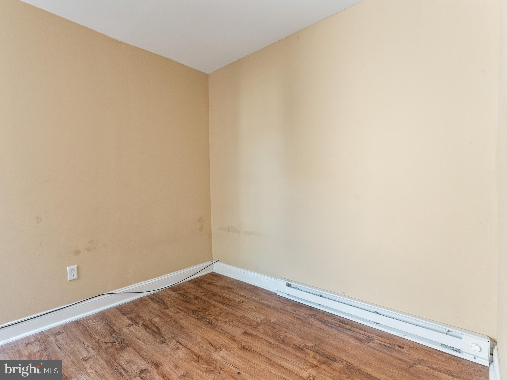 PHILADELPHIA (WEST) - Residential