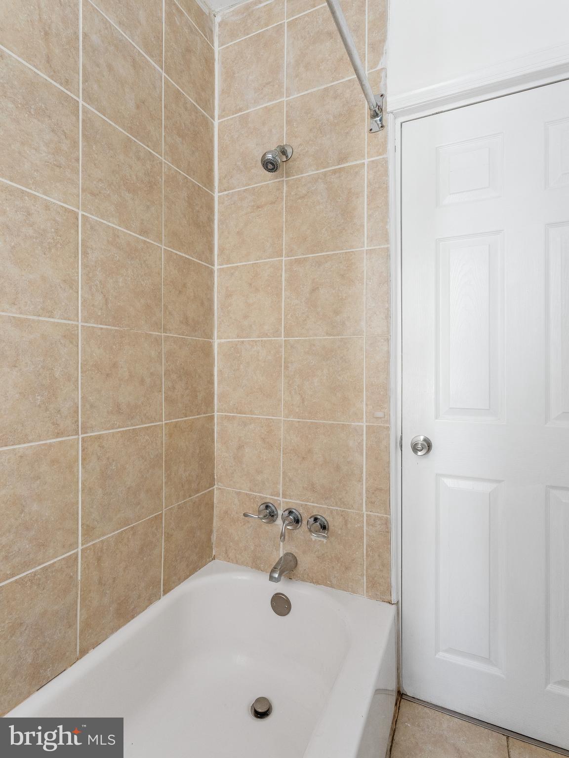 PHILADELPHIA (WEST) - Residential