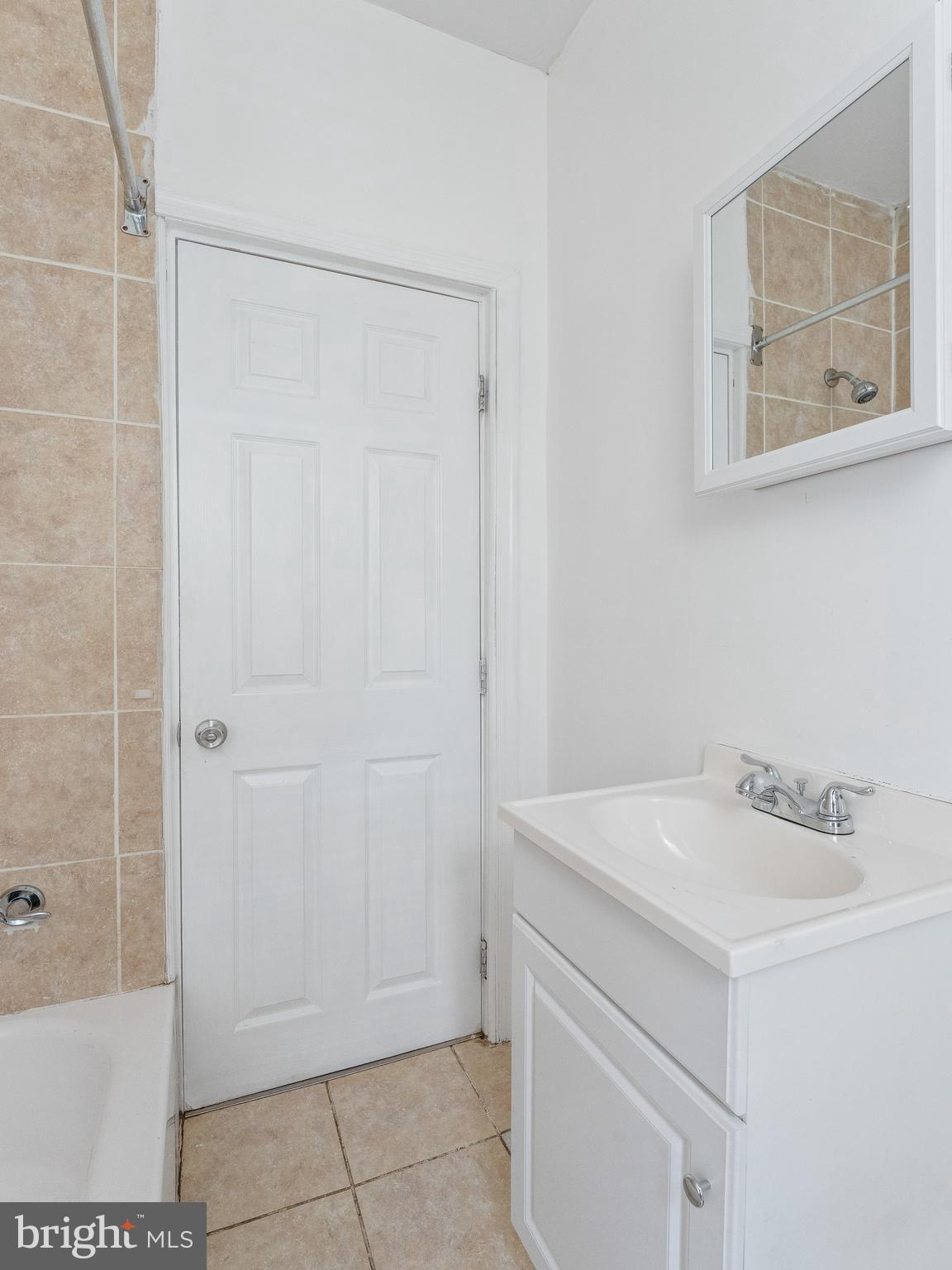 PHILADELPHIA (WEST) - Residential