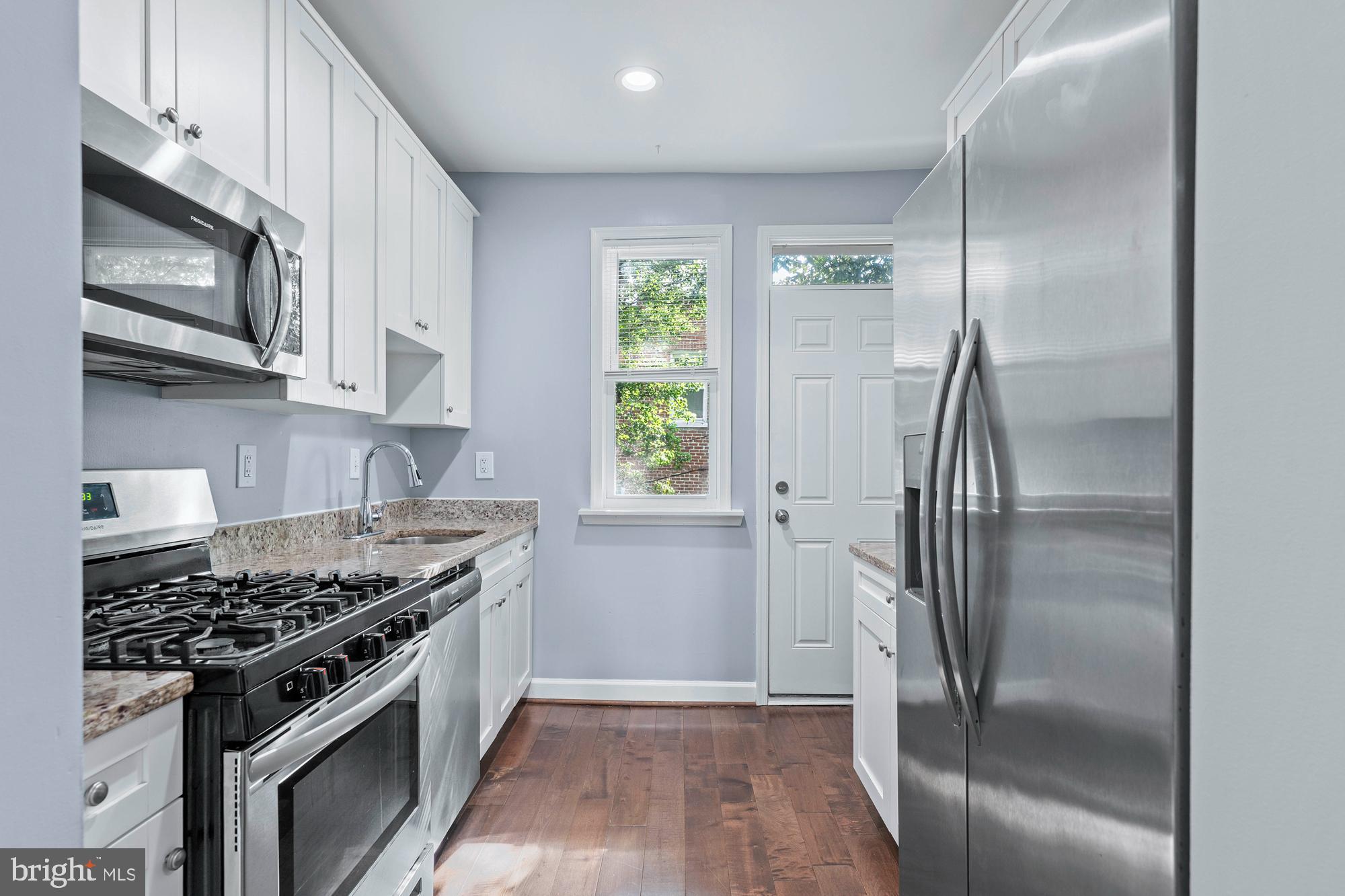 WAVERLY - Residential