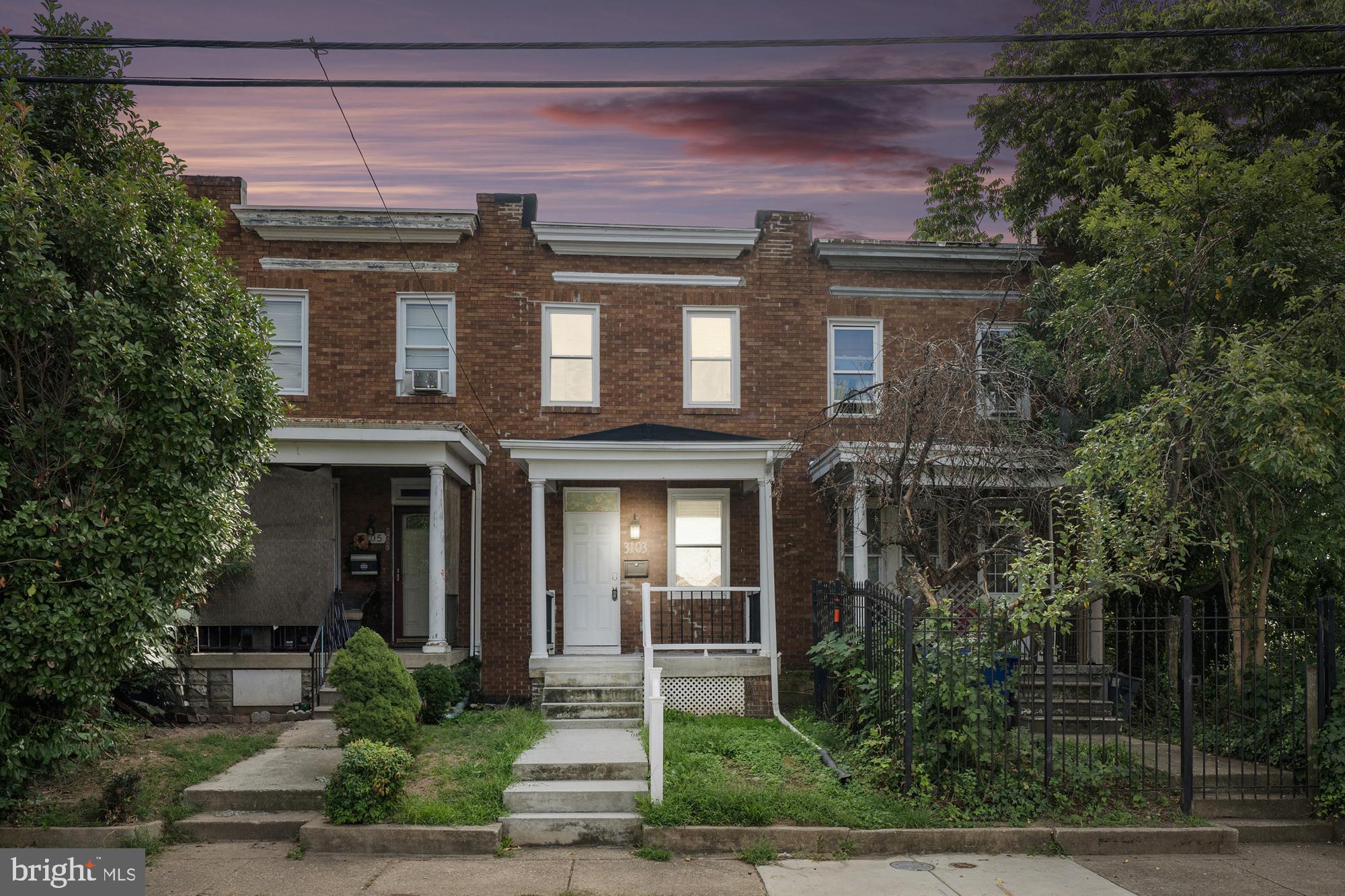 WAVERLY - Residential