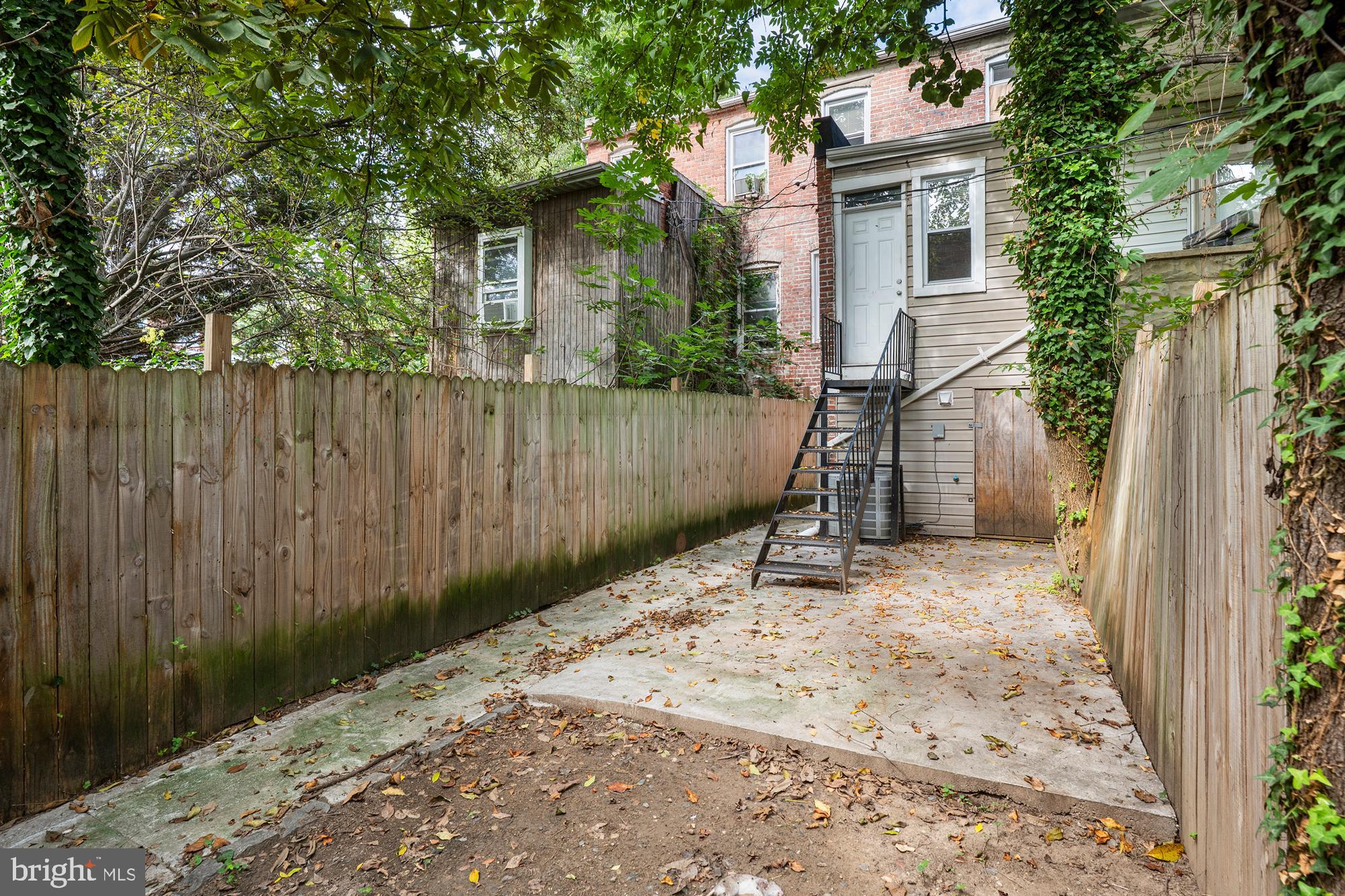 WAVERLY - Residential