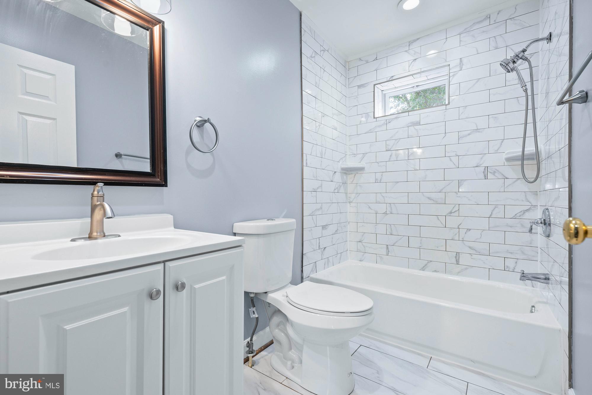 WAVERLY - Residential