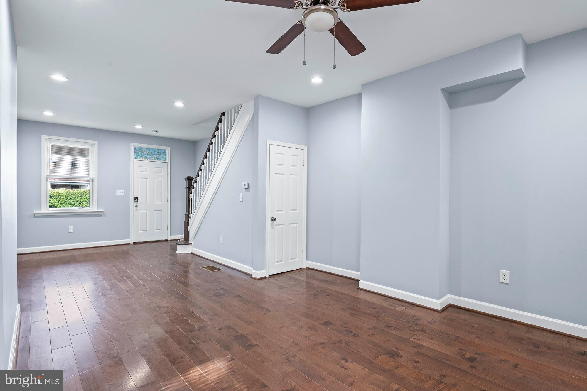 WAVERLY - Residential