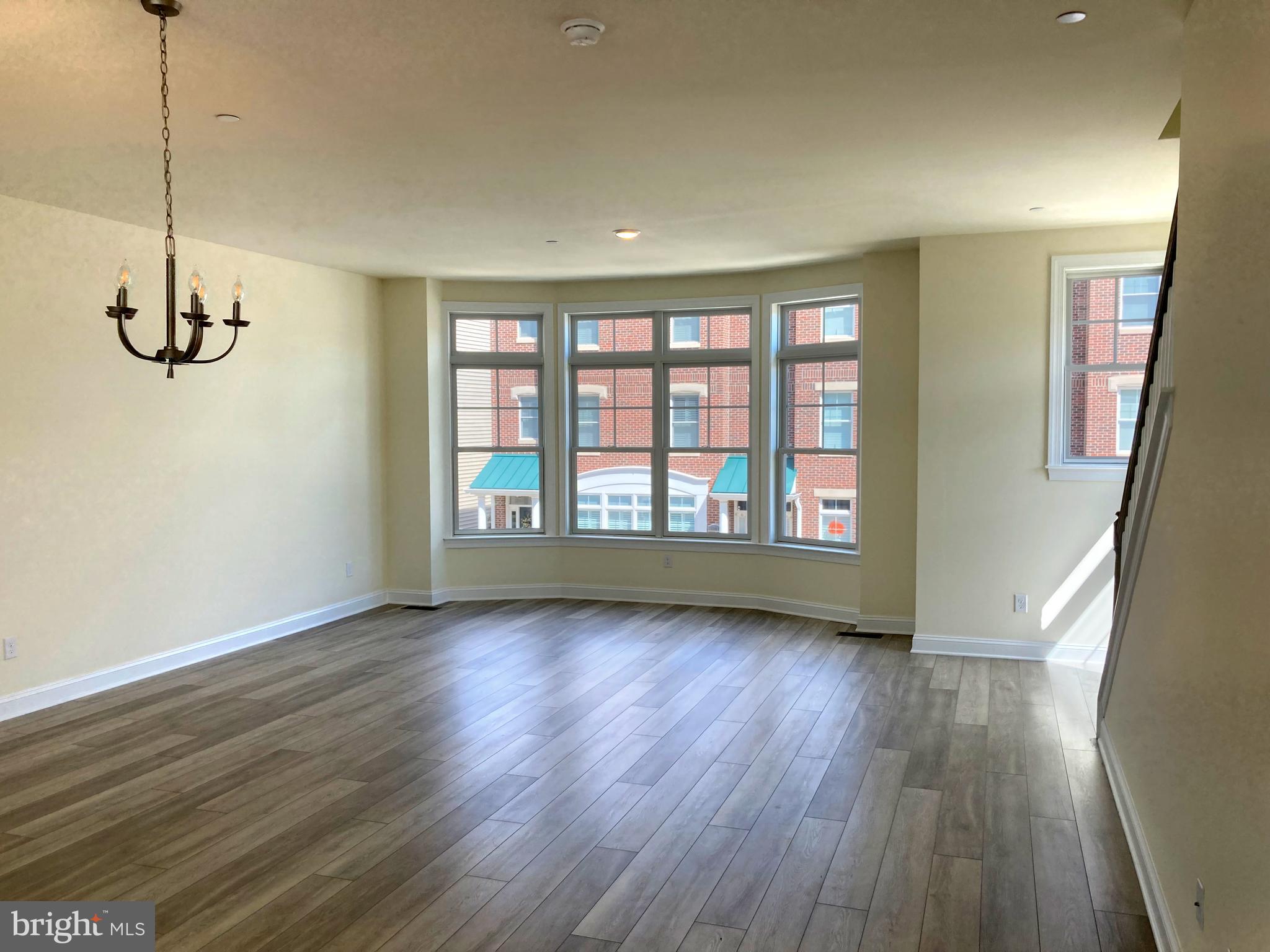 SIENA PLACE - Residential