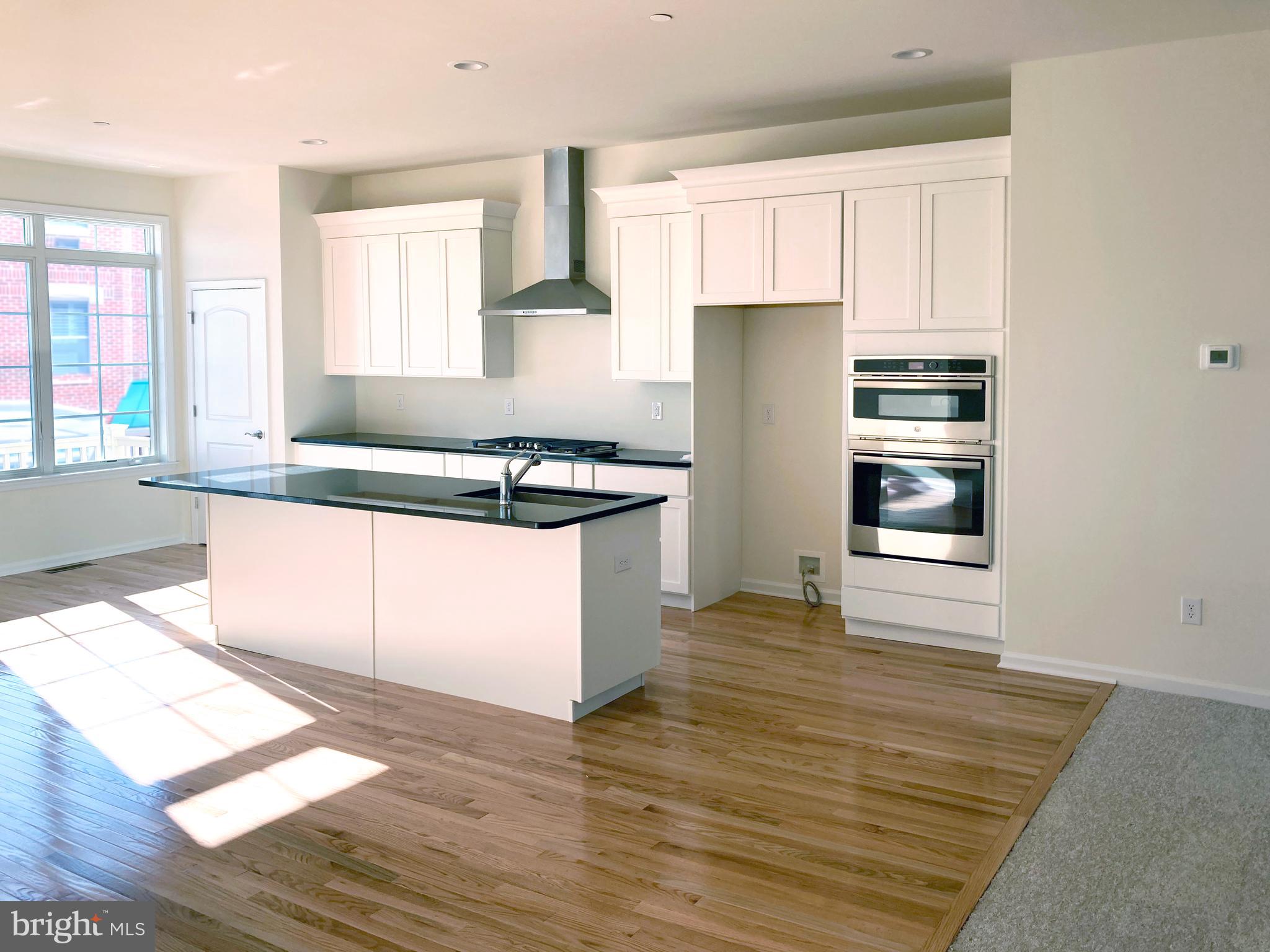 SIENA PLACE - Residential