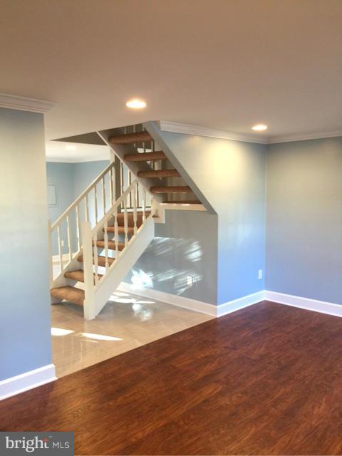 POHICK VILLAGE - Residential