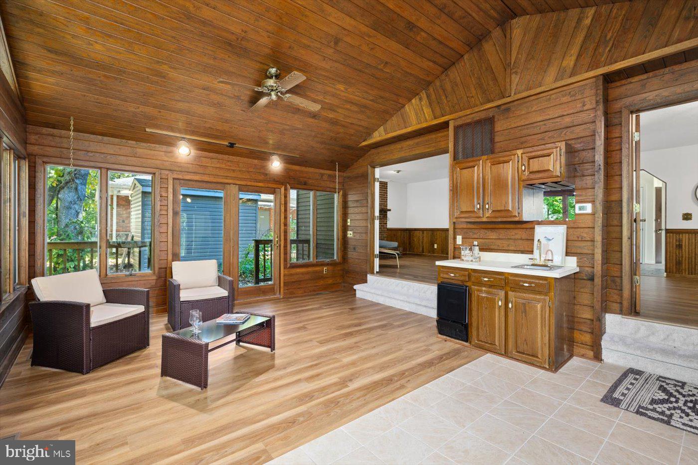 AQUIA HARBOUR - Residential
