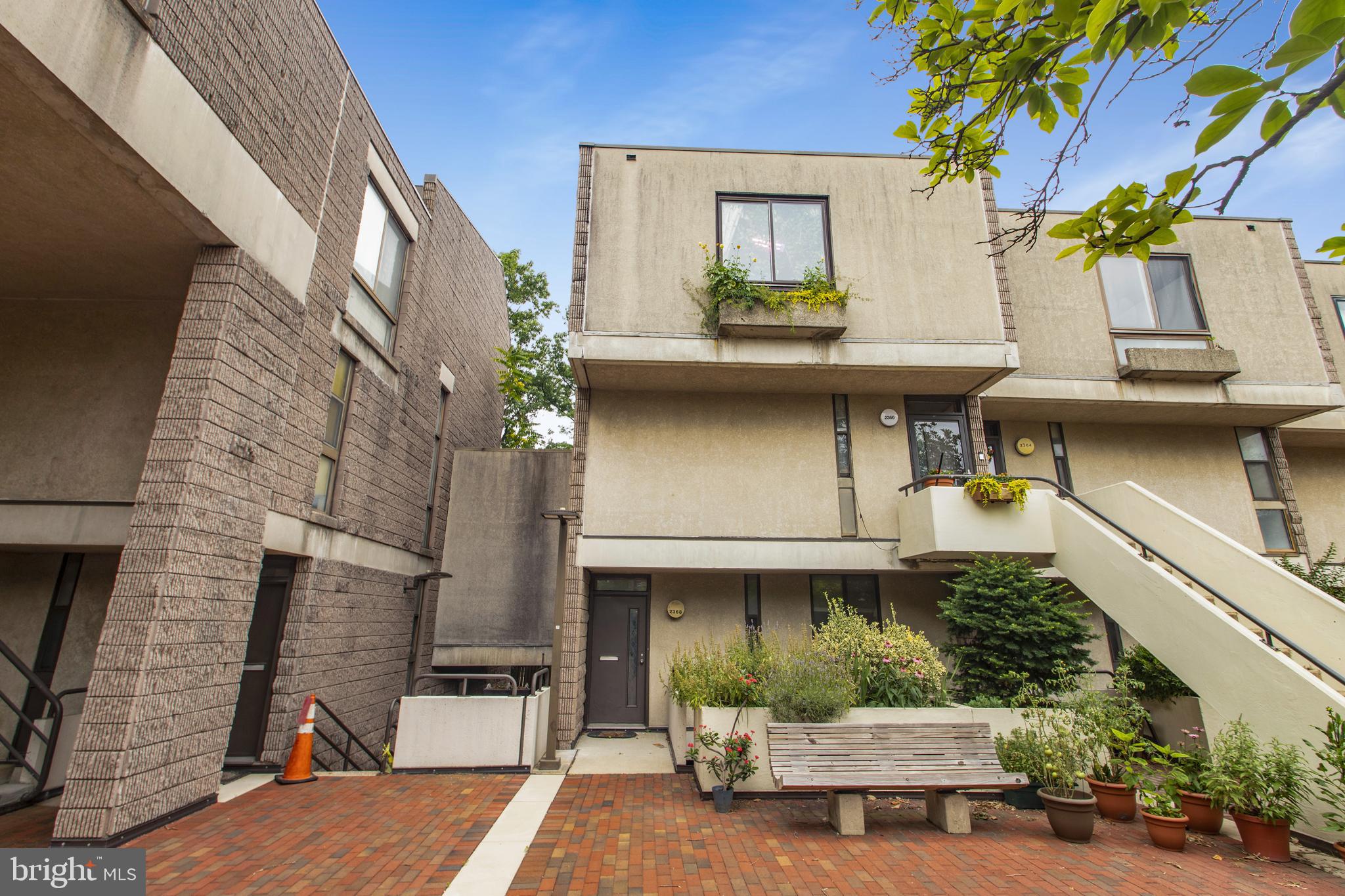 Prime investment opportunity to acquire a large EOG townhouse in Coldspring Newtown. This home affords the new owner approximately 1200 sq ft within a unique and inventive floorplan, just steps from the Jones Falls Trail and within easy walking distance to Sinai Hospital, a light rail station and all of the offices and numerous dining and recreation options found in the revitalized Woodberry Factory and Park Mill developments along with the redeveloped Clipper Mill and Meadow Mills. Coldspring Newtown is a secluded quiet community awash in open green spaces and preserved woodlands, featuring a small number of architecturally unique townhomes designed by world famous architect Moshe Safdie, nestled along the Jones Falls in North Baltimore. This hidden oasis in such a close in location makes it a real prize. It is a mere 2 min to the Loyola University Athletics Complex and less than 15 minutes to Loyola, Notre Dame, and Johns Hopkins Universities' and downtown Baltimore City (perfect for students).
The townhouse itself comprises 3 spacious bedrooms with a sun flooded primary bedroom with en-suite bathroom. There are two additional bedrooms with one being entry level that can also work as a private study or office with an adjacent full bath. The home features some updates such as hand scraped Acacia wood floors and newer kitchen appliances and a new rear deck with a creative diagonal design. The property is being offered "as is" and can be considered "estate condition", but could also easily be re-imagined into a truly spectacular living space with a proper renovation. Possibilities abound.