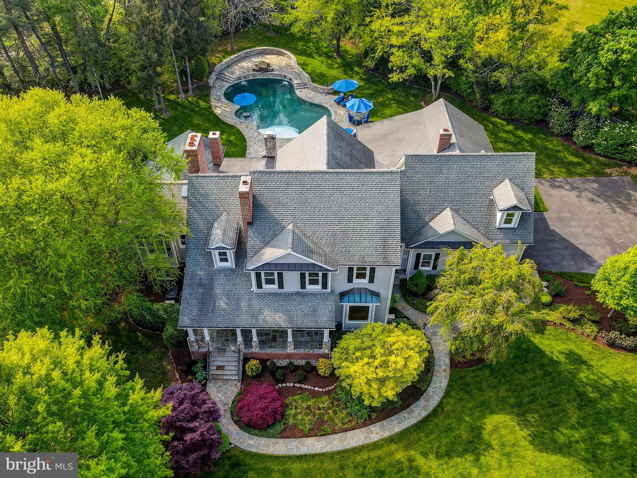 FALLS ROAD CORRIDOR - Residential