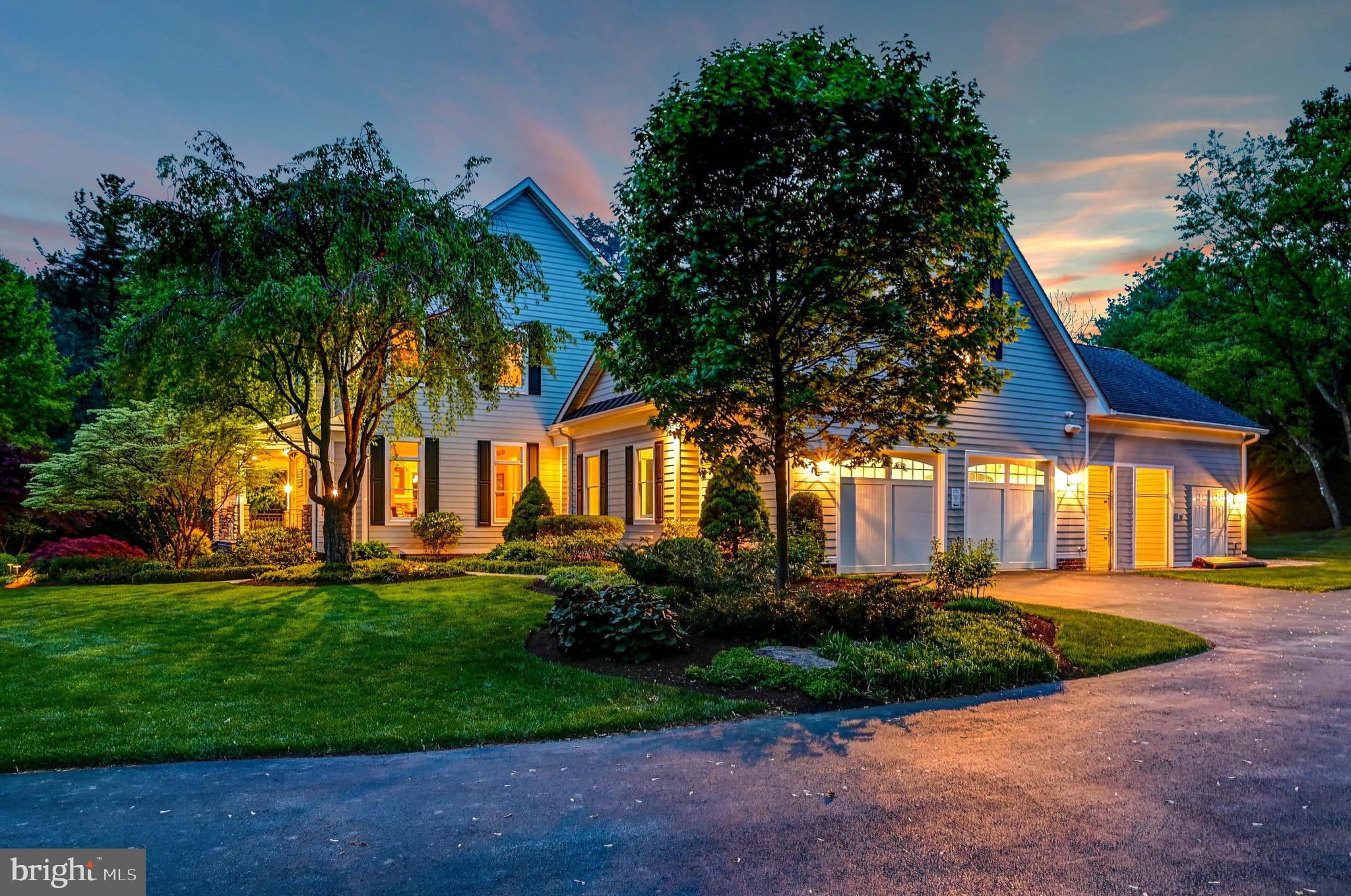 FALLS ROAD CORRIDOR - Residential