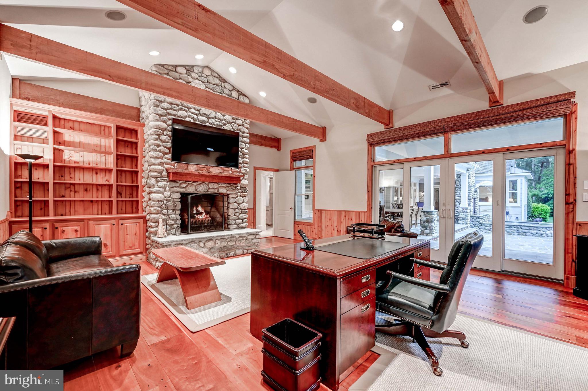 FALLS ROAD CORRIDOR - Residential