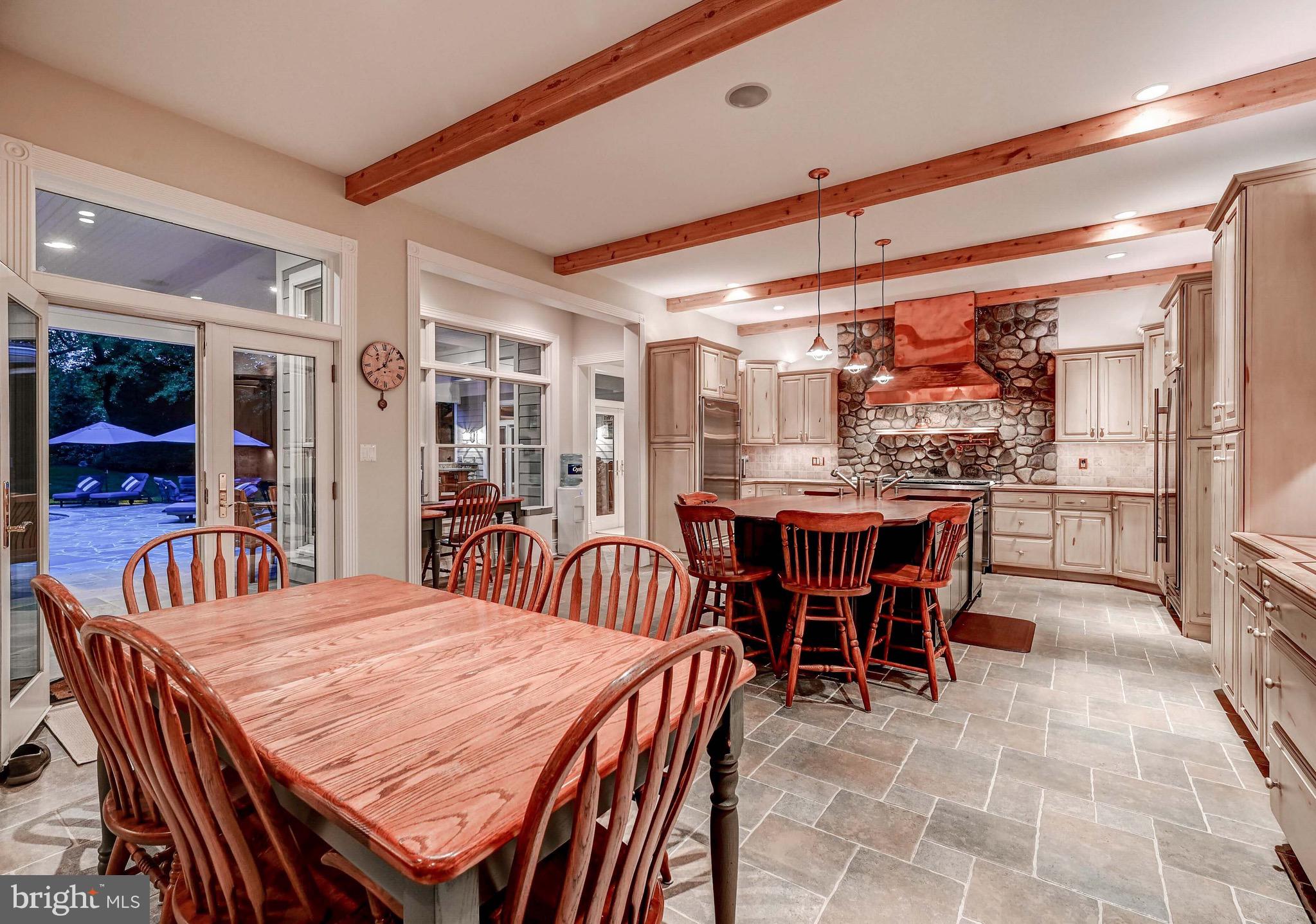 FALLS ROAD CORRIDOR - Residential