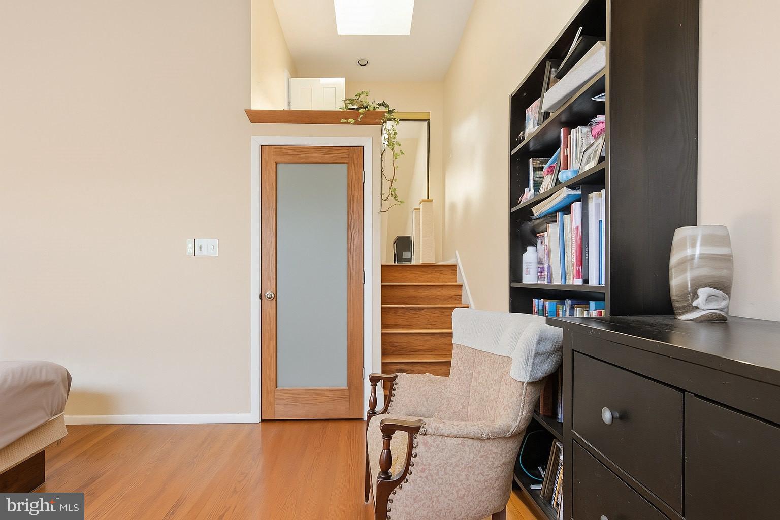 SOCIETY HILL - Residential