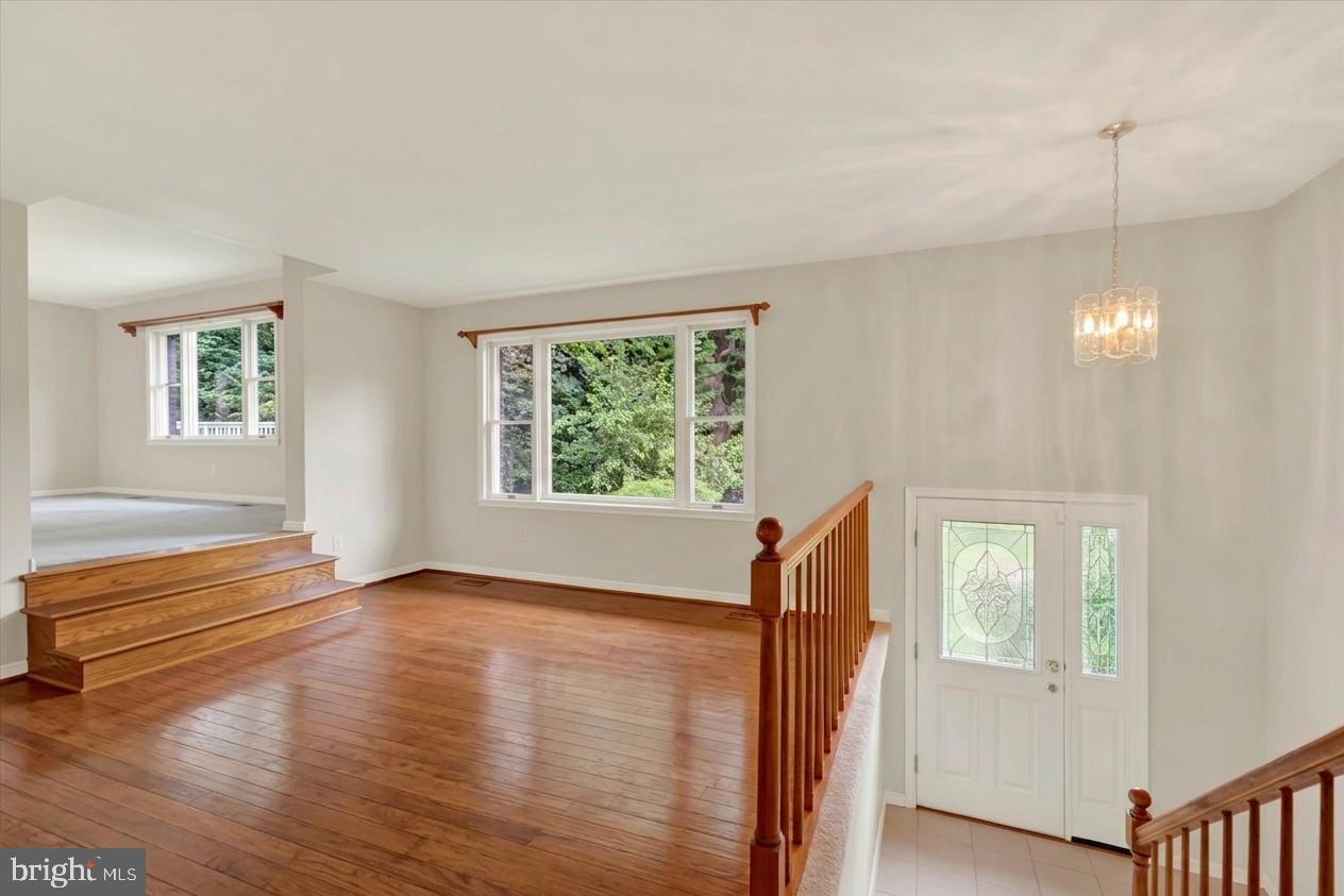 1152 MONKTON ROAD