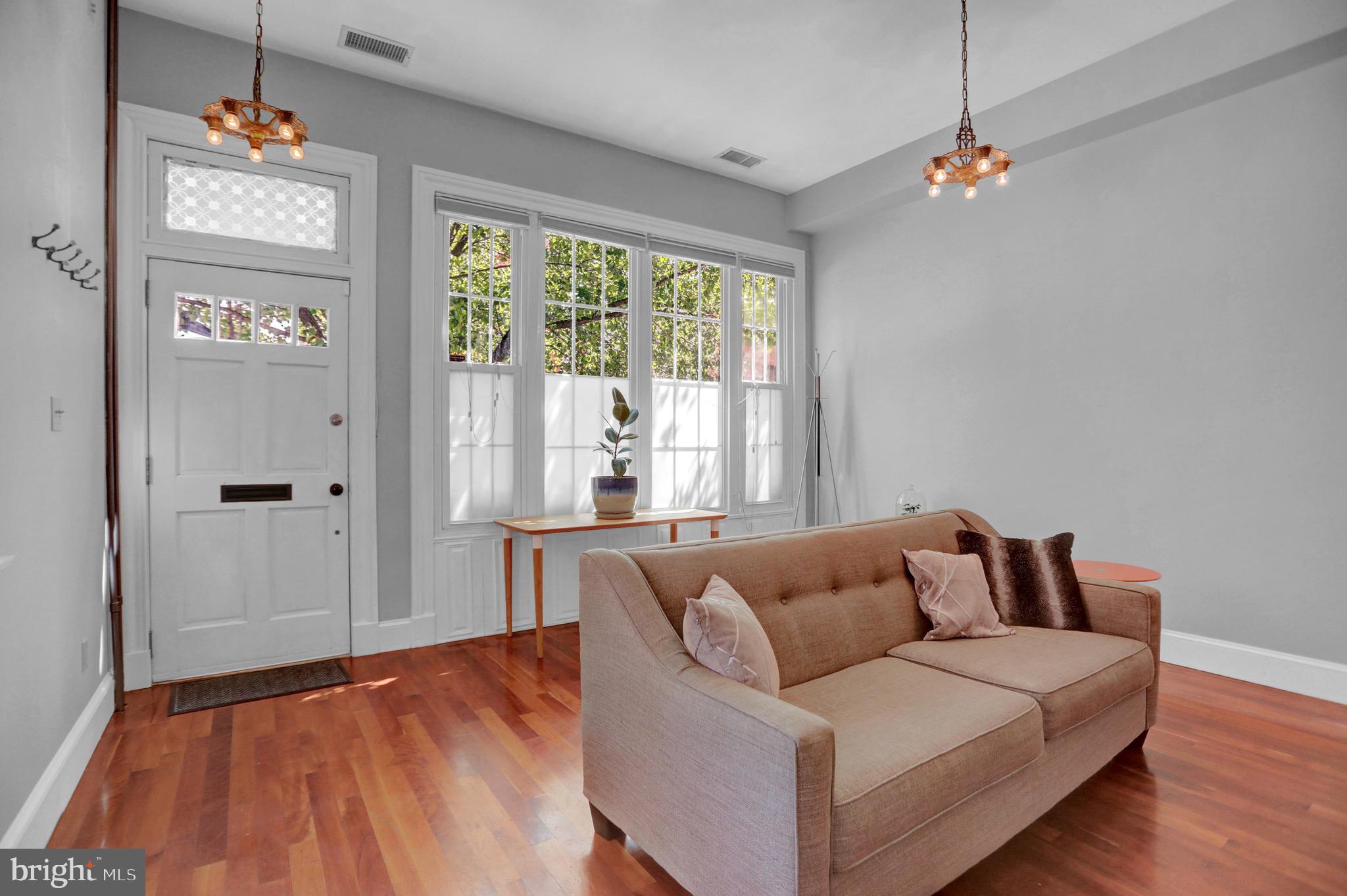 BUTCHERS HILL - Residential