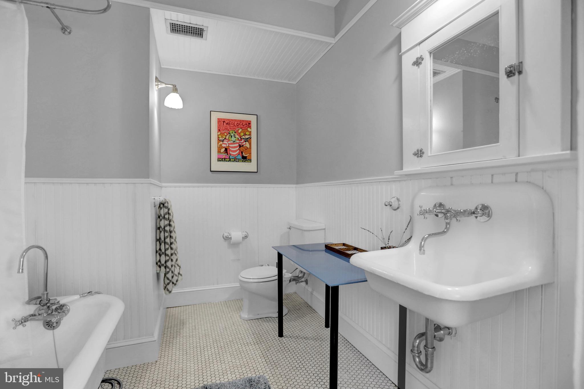 BUTCHERS HILL - Residential