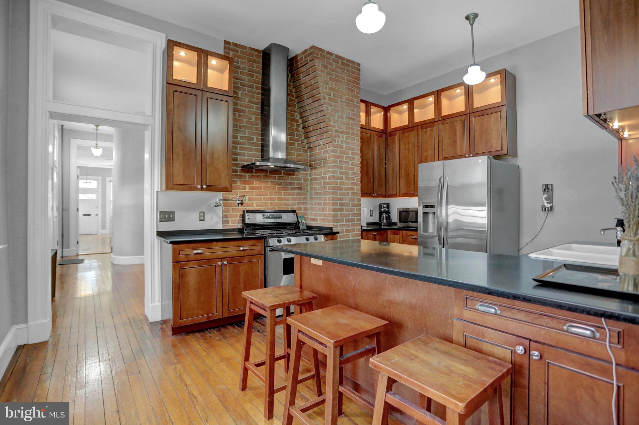 BUTCHERS HILL - Residential