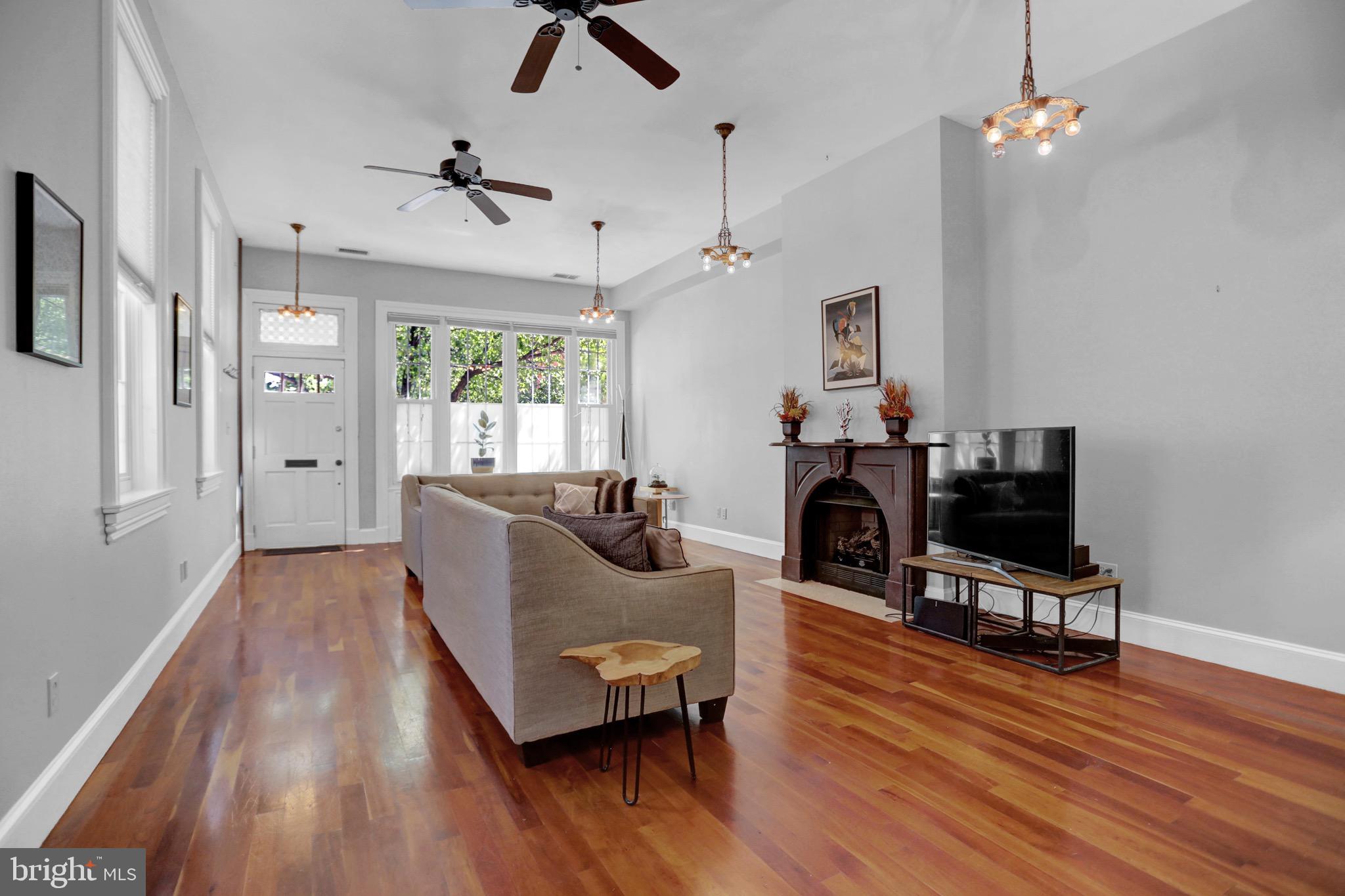 BUTCHERS HILL - Residential