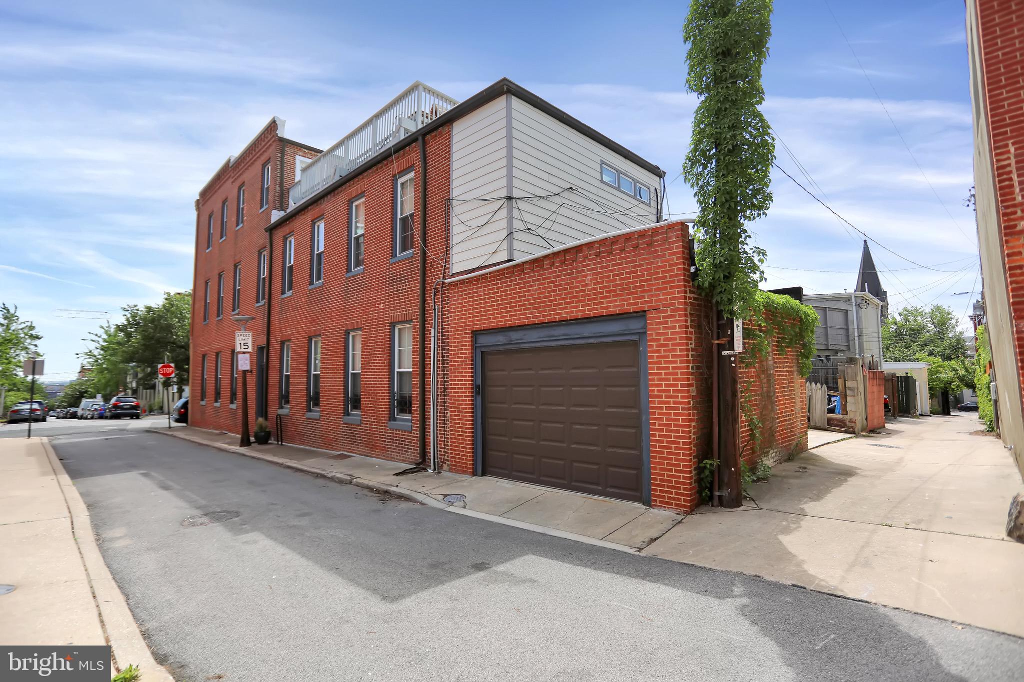 BUTCHERS HILL - Residential