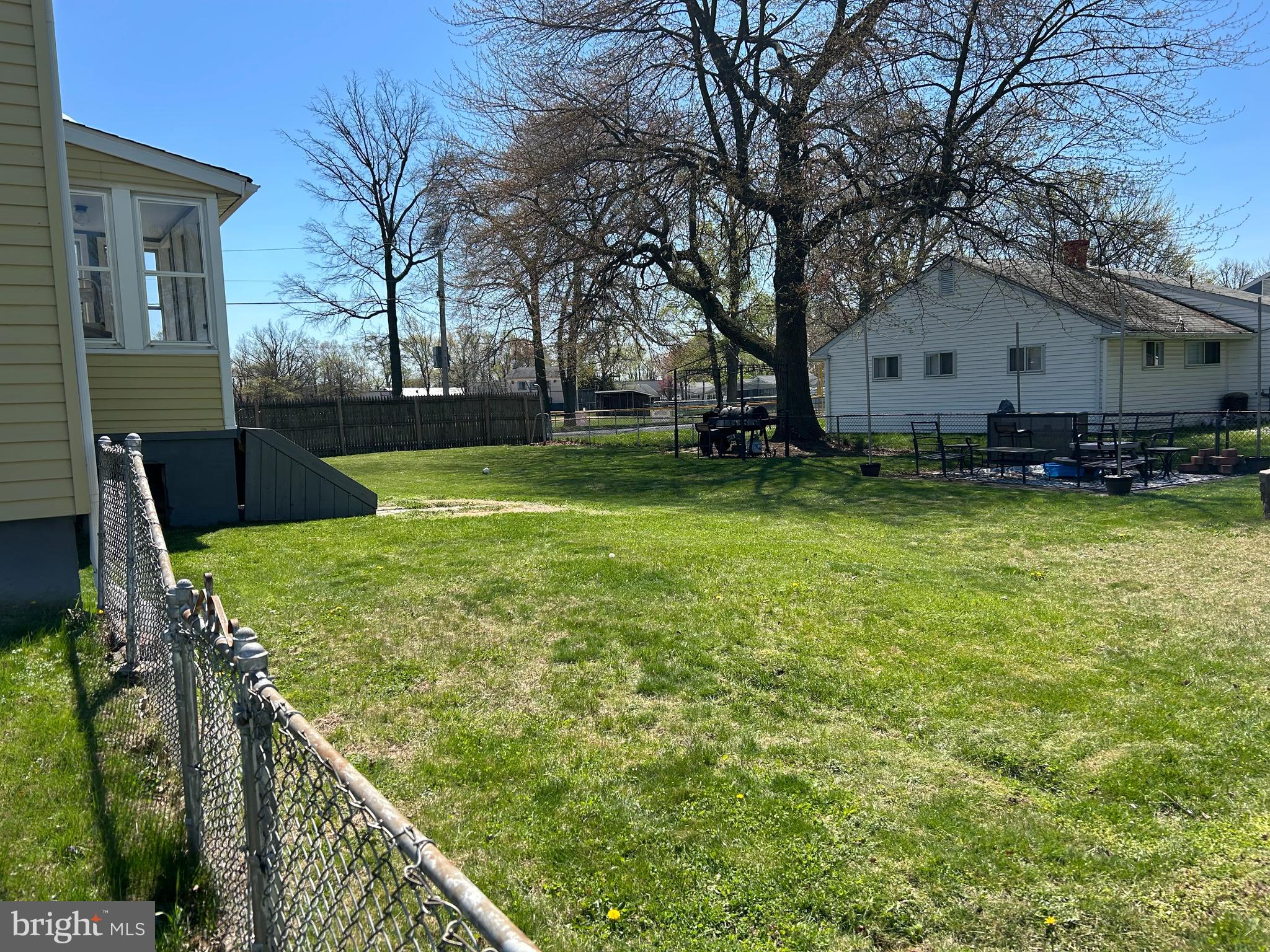 332 S FELLOWSHIP ROAD