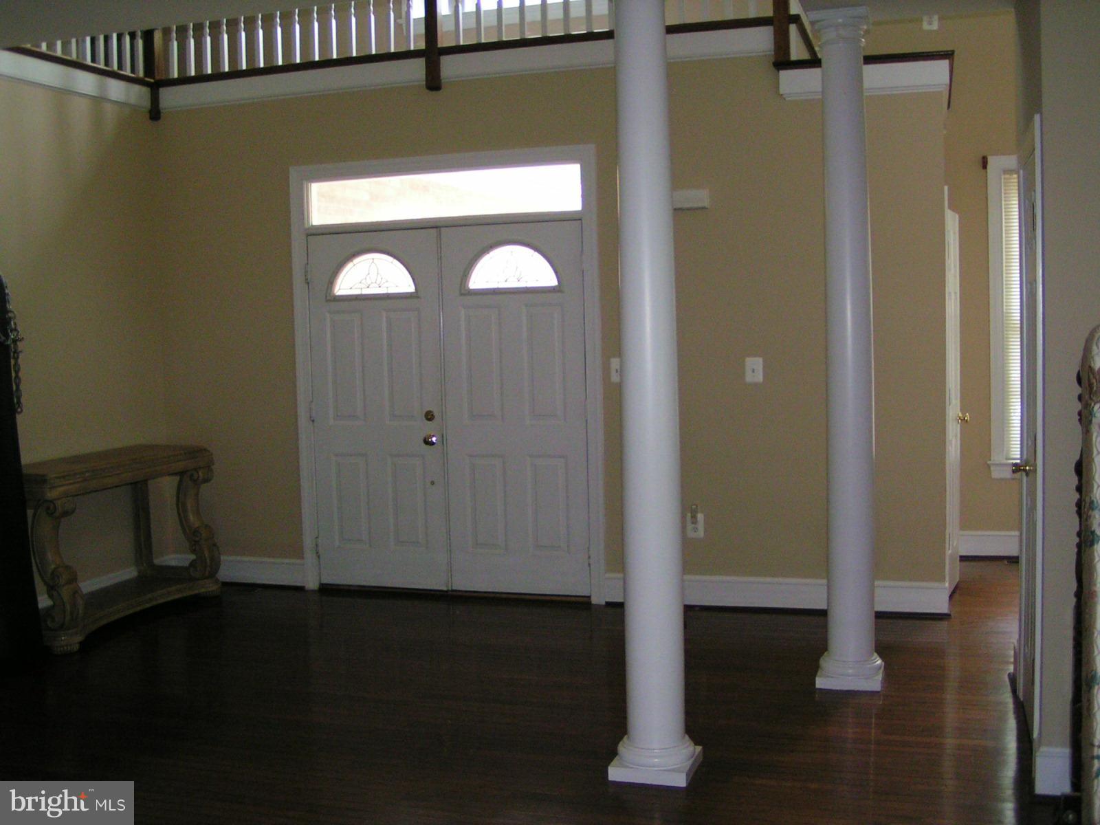 ESPERANZA FARMS - Residential Lease