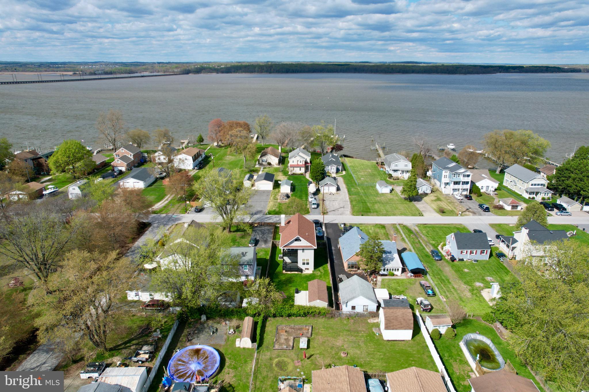 OLIVER BEACH - Residential