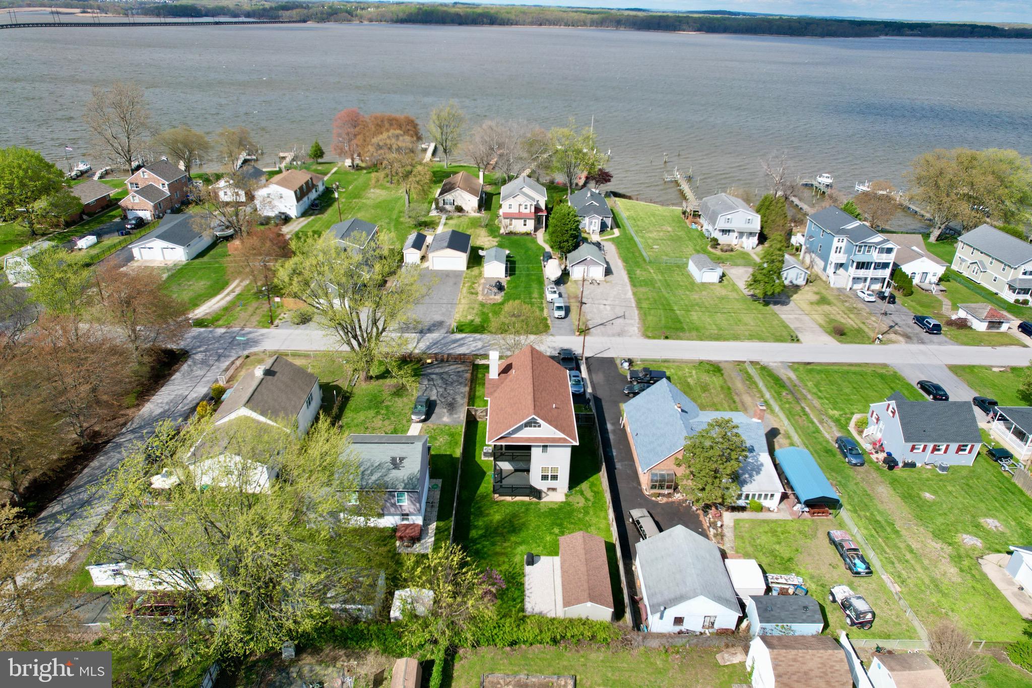 OLIVER BEACH - Residential