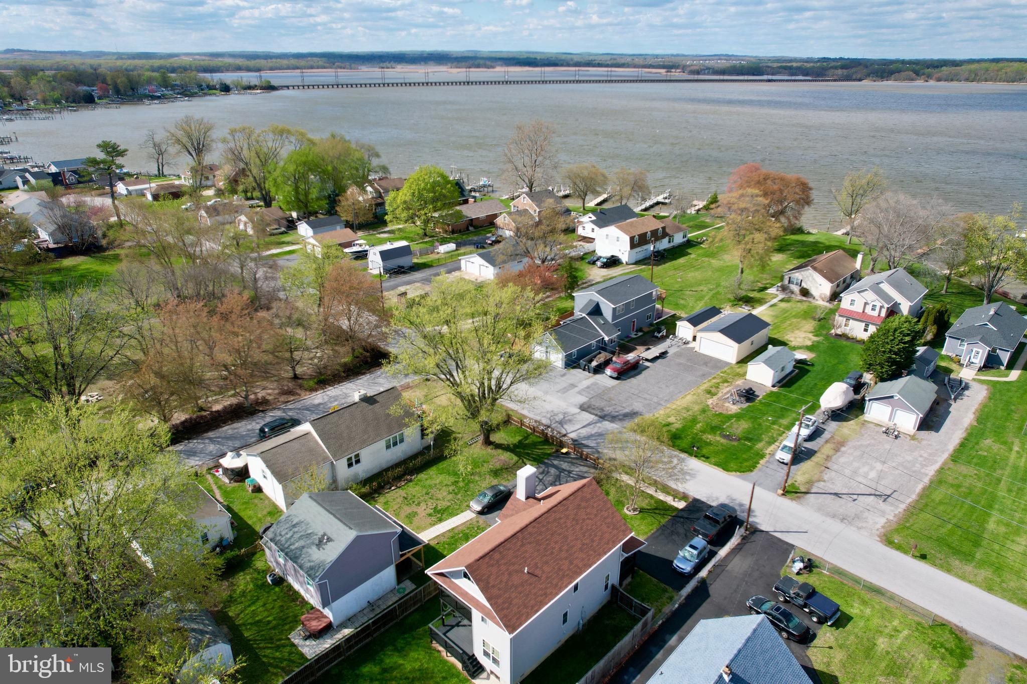 OLIVER BEACH - Residential