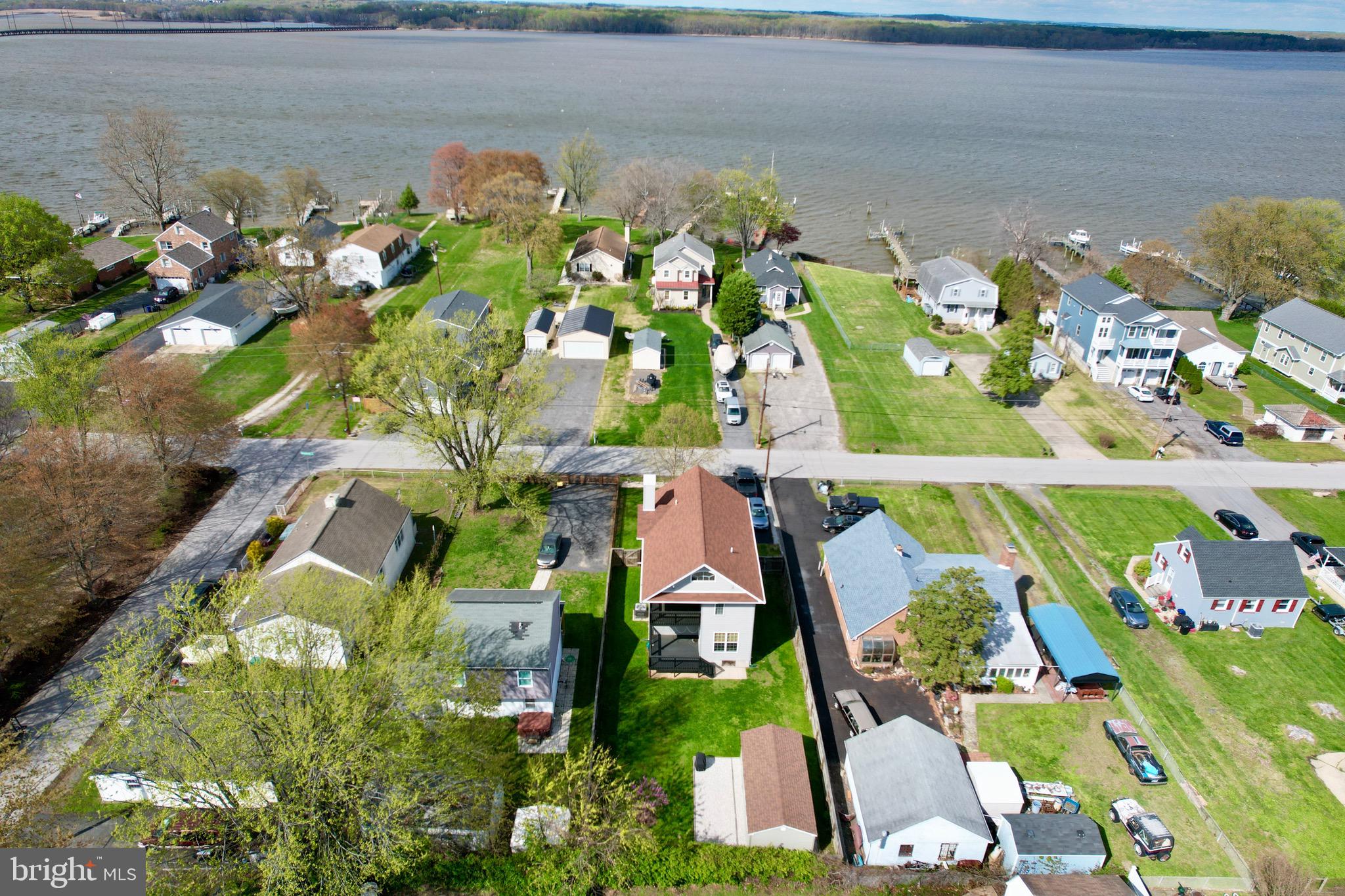 OLIVER BEACH - Residential