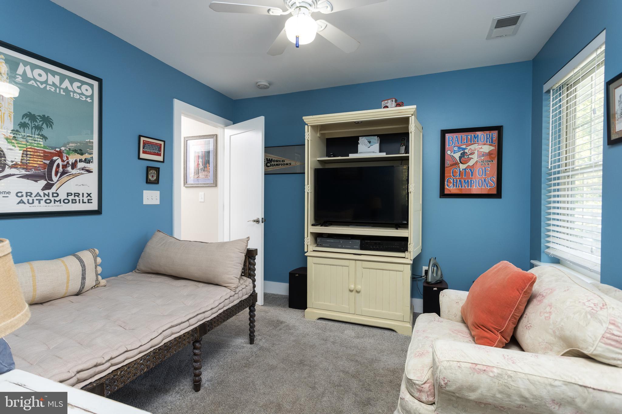 OLIVER BEACH - Residential