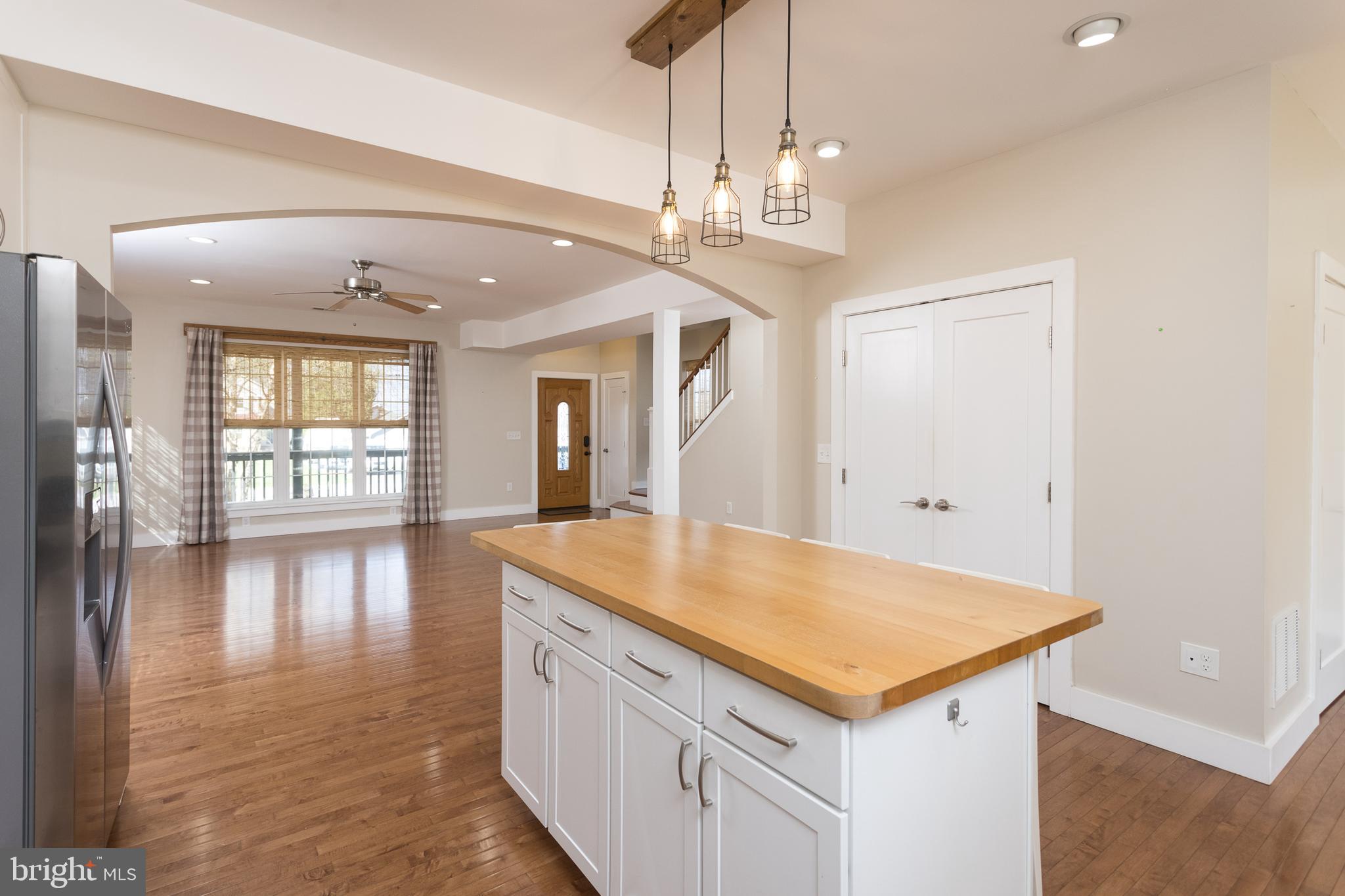 OLIVER BEACH - Residential