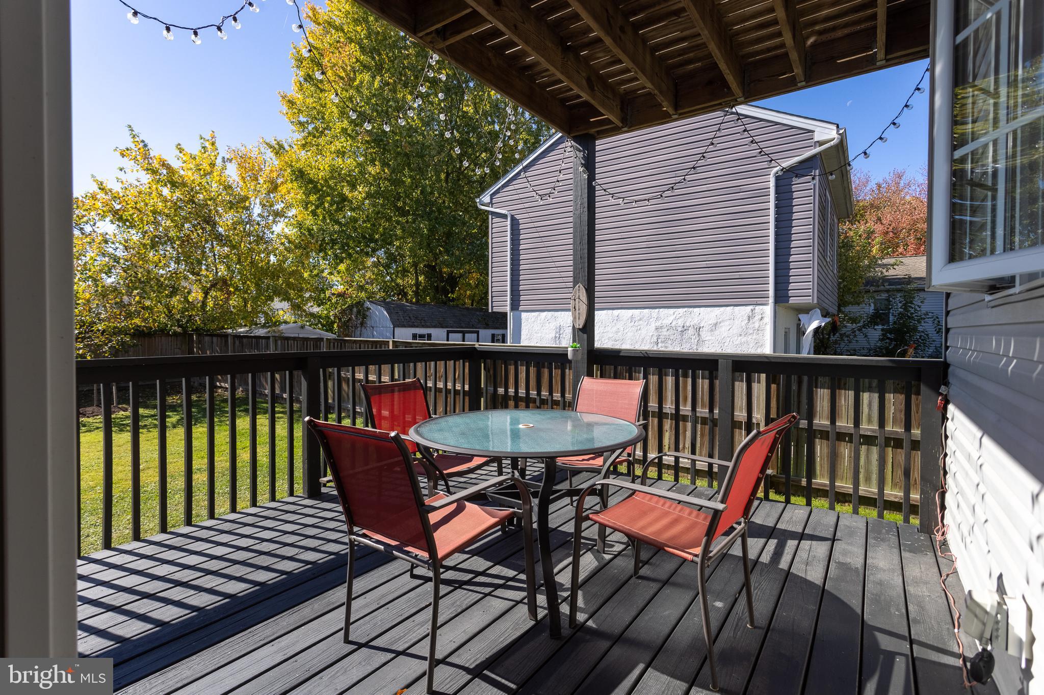 OLIVER BEACH - Residential