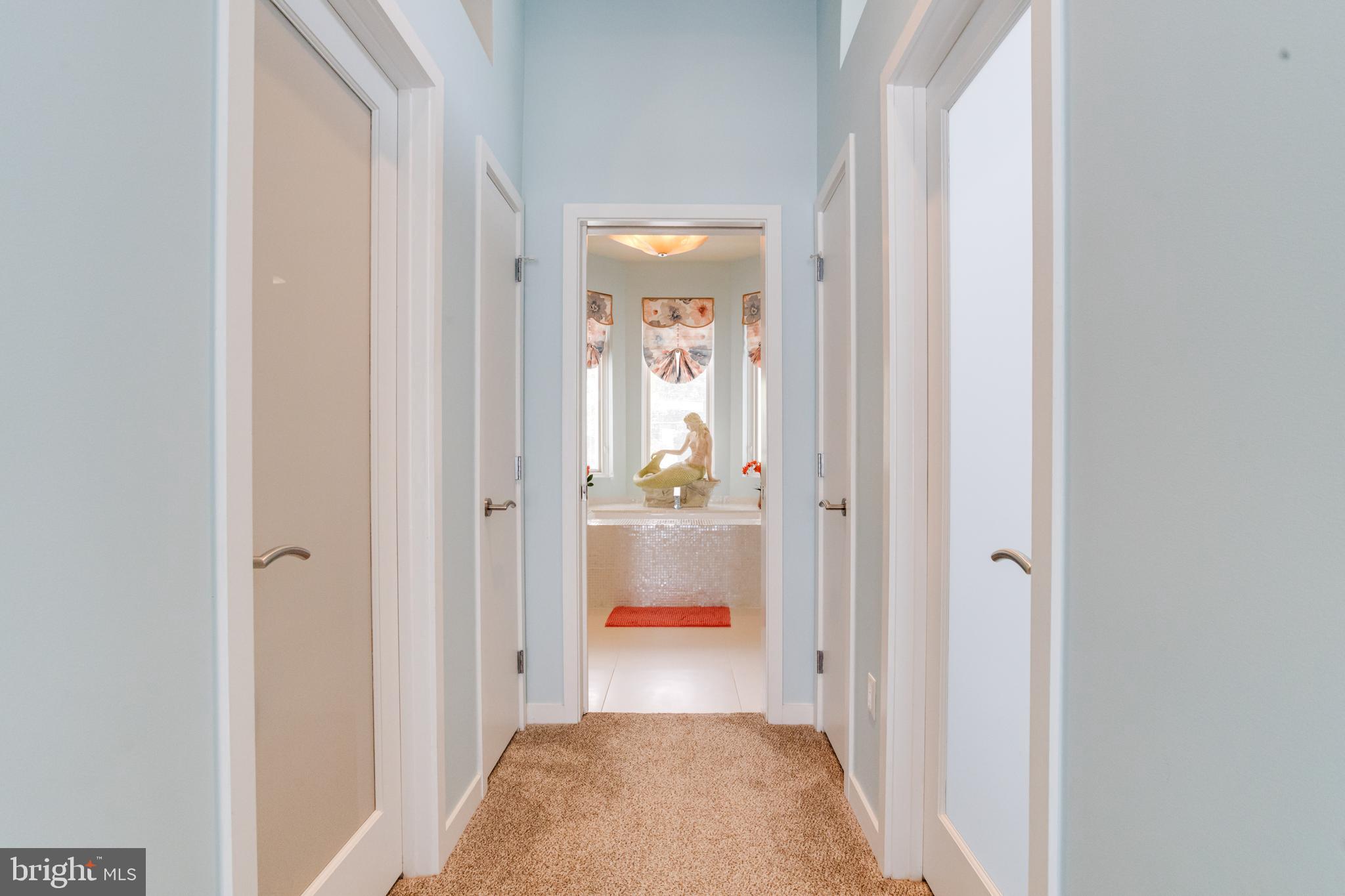 ROCKAWAY BEACH - Residential