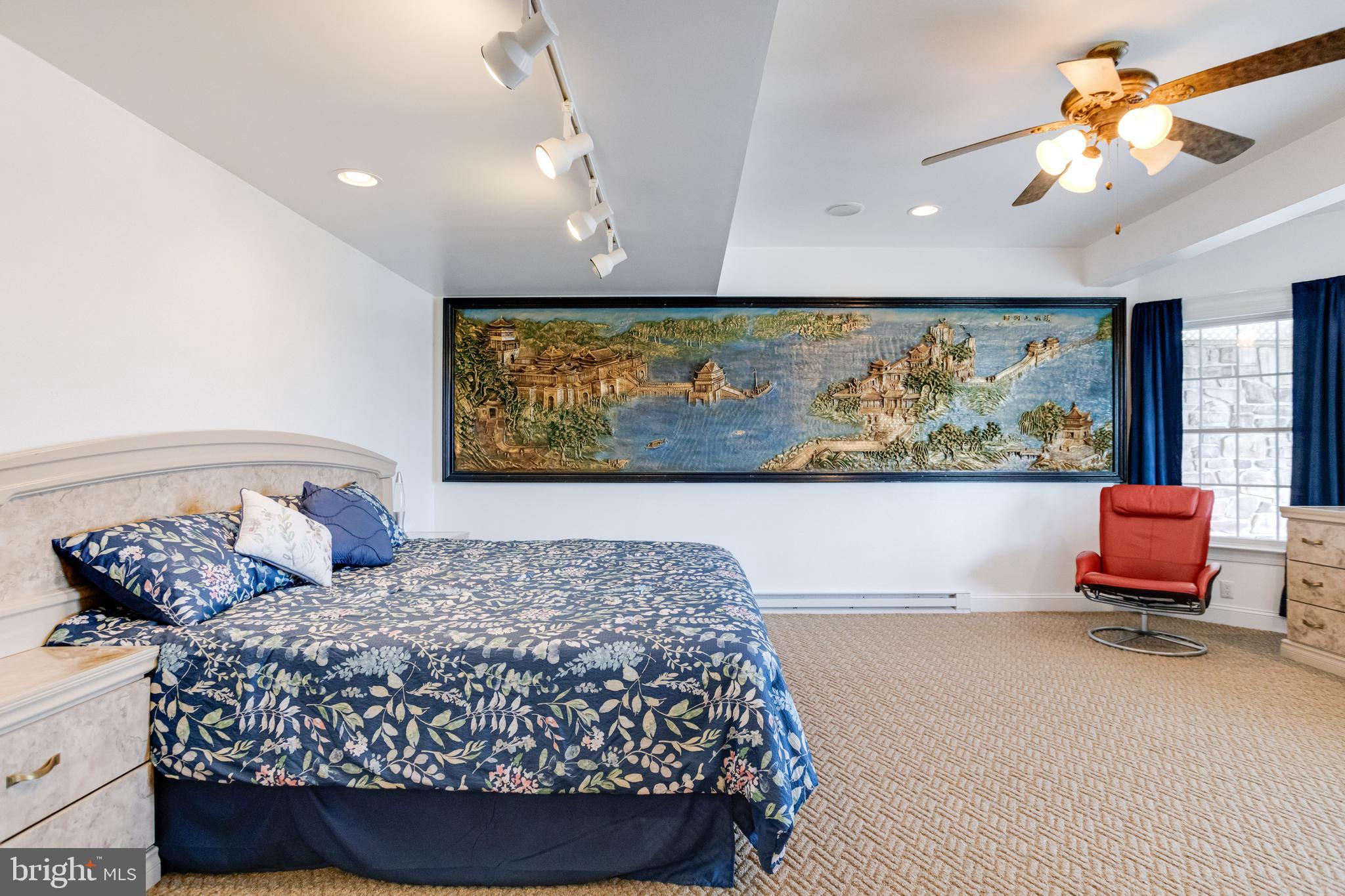 ROCKAWAY BEACH - Residential