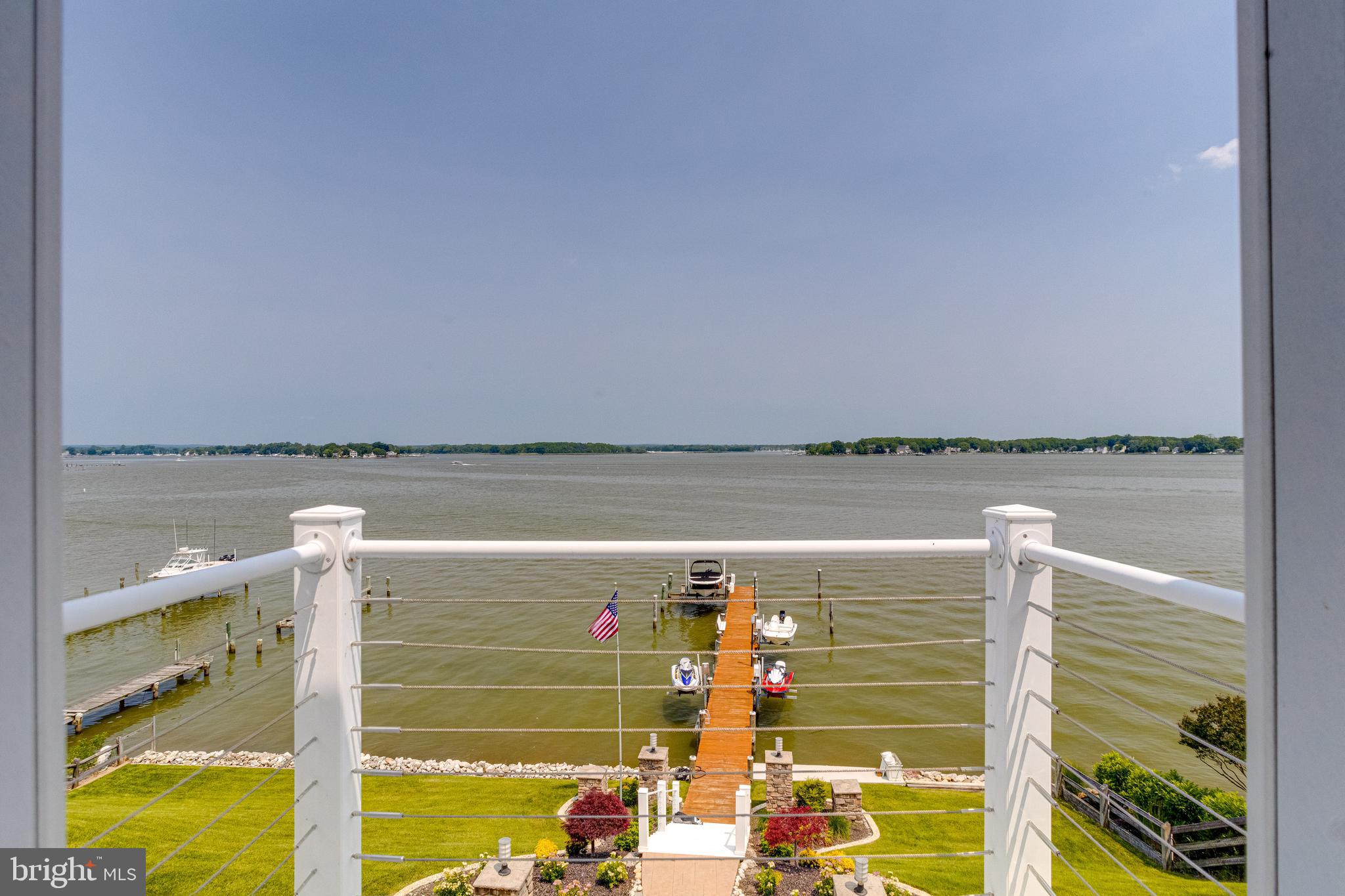 ROCKAWAY BEACH - Residential