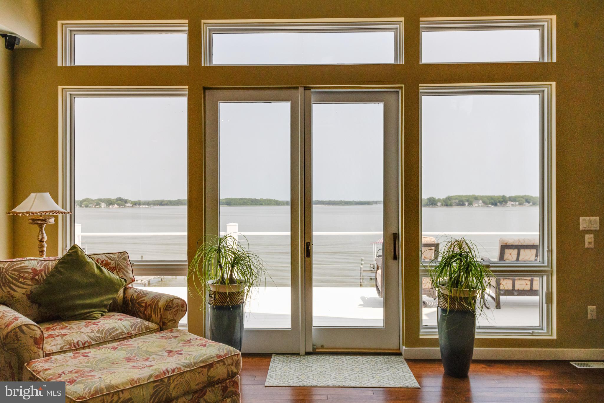 ROCKAWAY BEACH - Residential