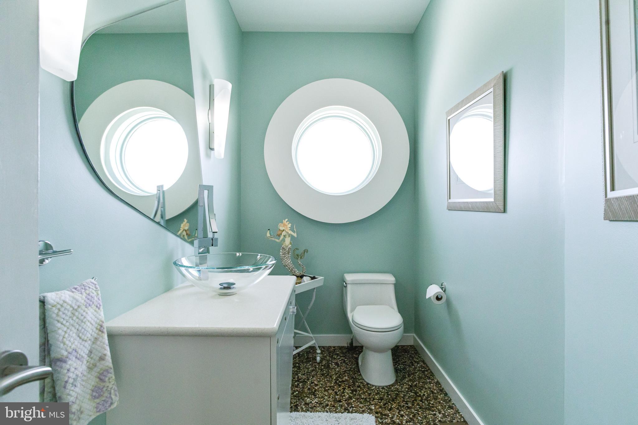 ROCKAWAY BEACH - Residential