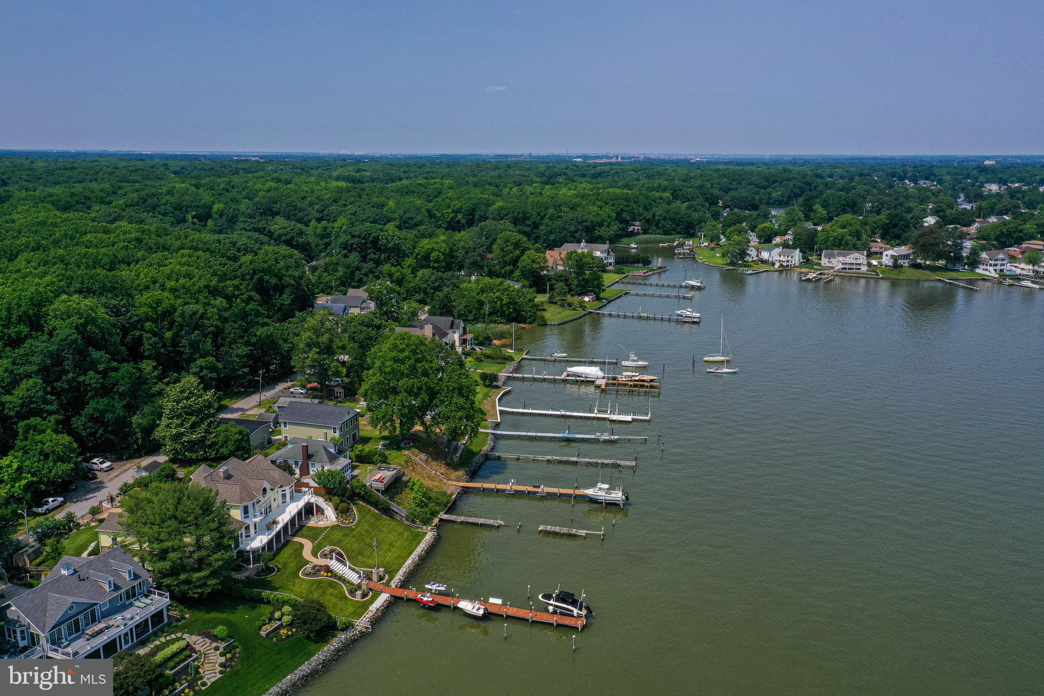 ROCKAWAY BEACH - Residential