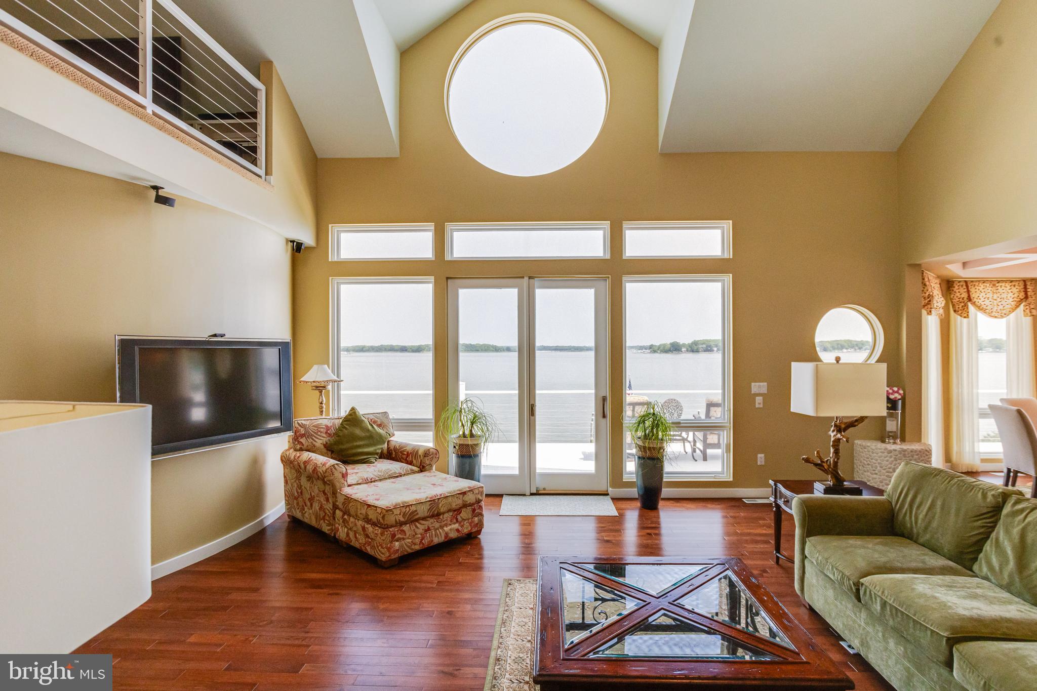 ROCKAWAY BEACH - Residential