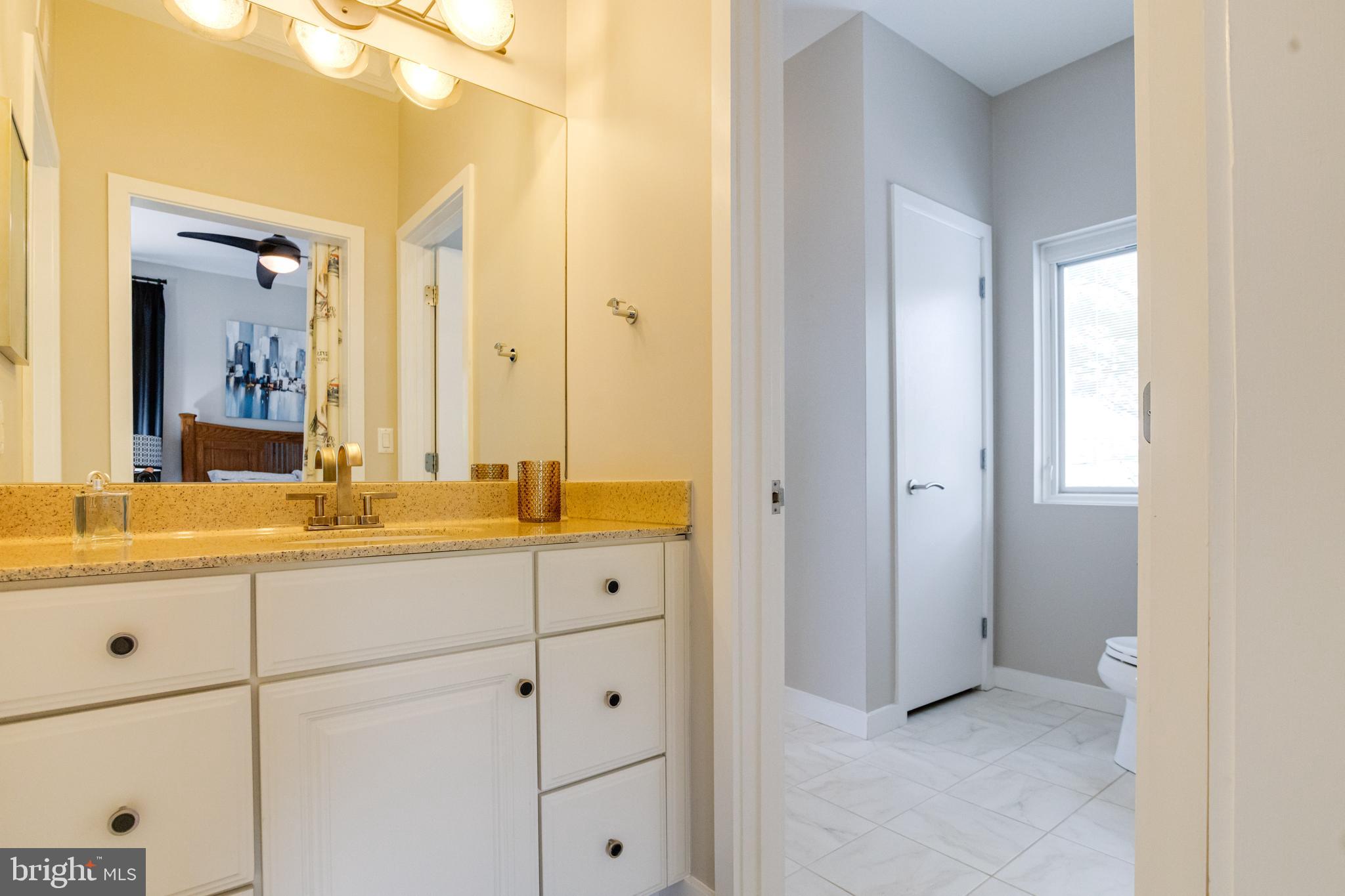 ROCKAWAY BEACH - Residential