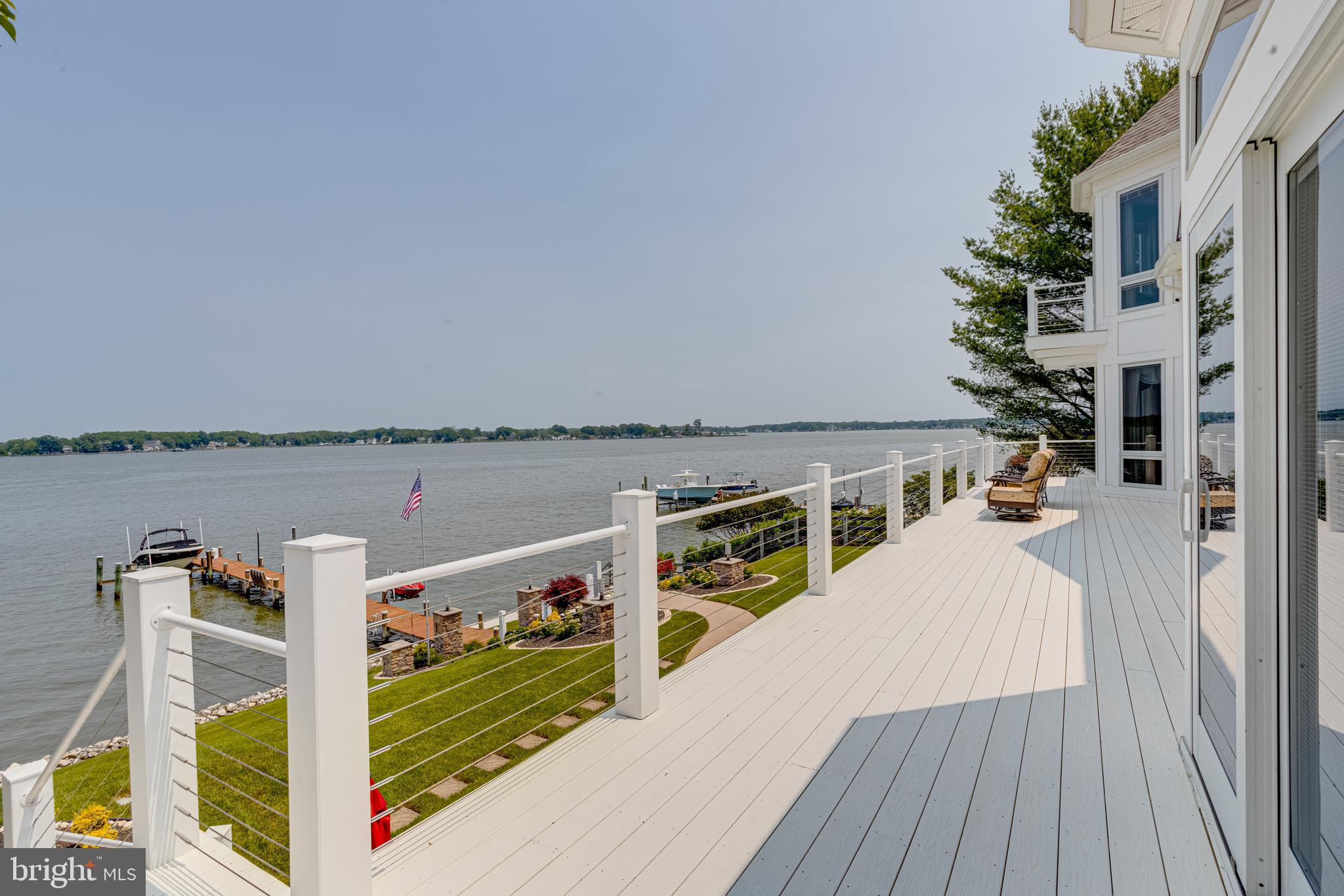 ROCKAWAY BEACH - Residential