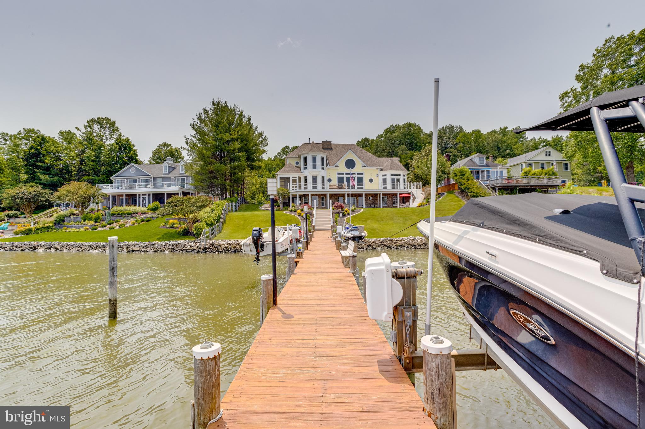 ROCKAWAY BEACH - Residential