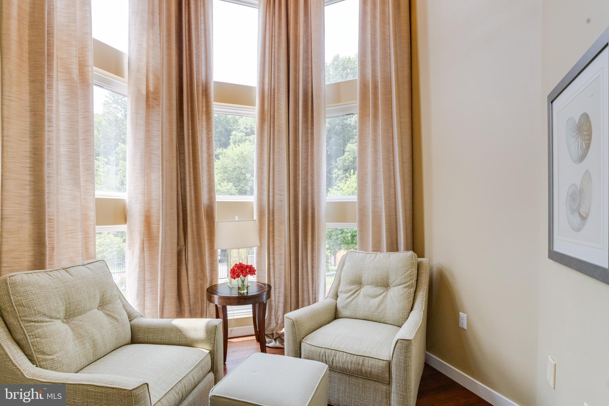 ROCKAWAY BEACH - Residential